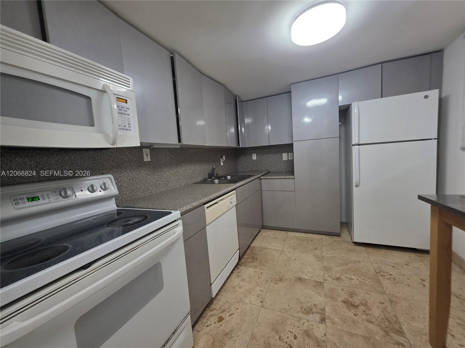 8888 Collins Ave # 306, Surfside FL 33154 photo 3