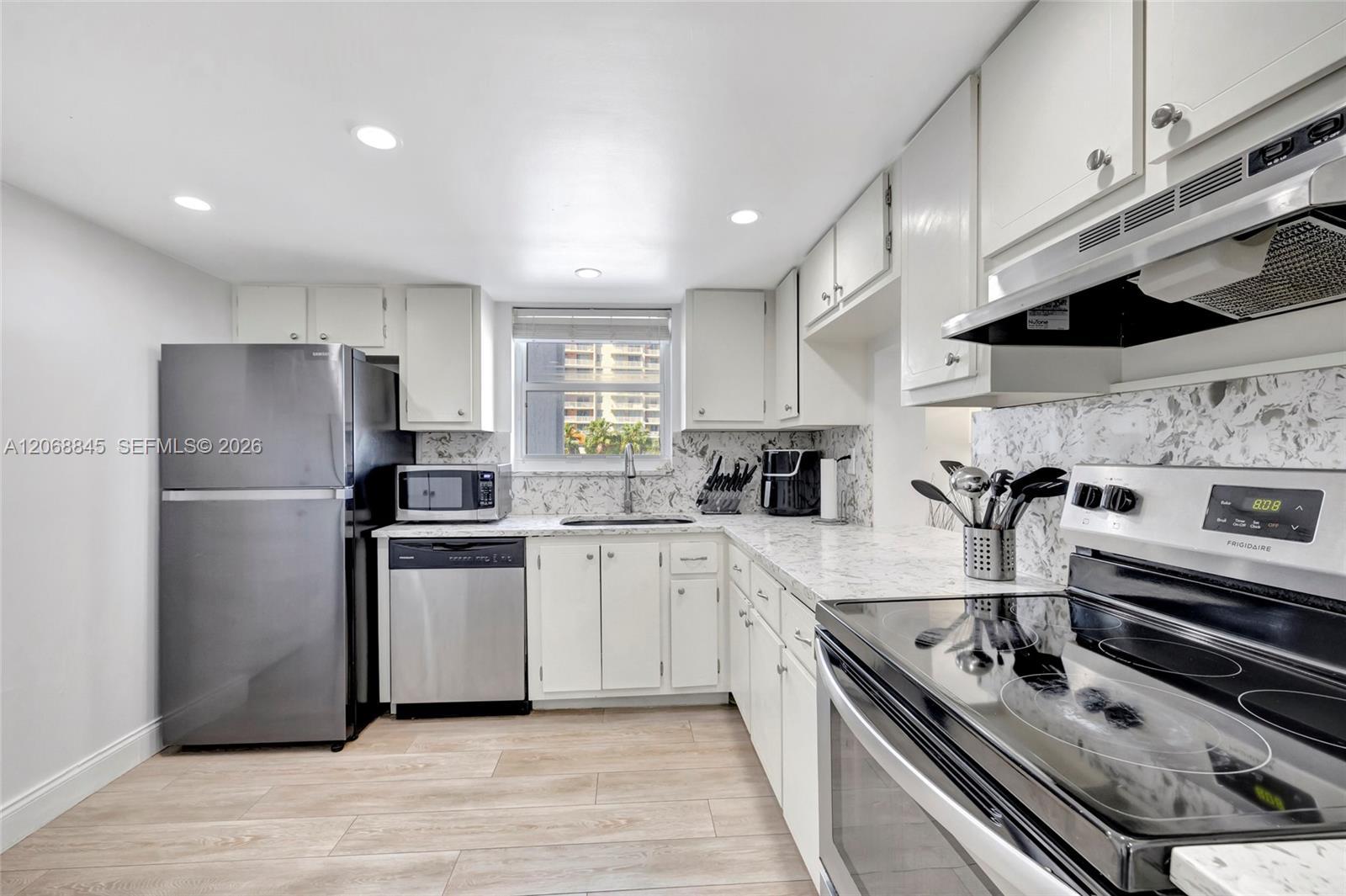 3015 N Ocean Blvd # 6A, Fort Lauderdale FL 33308 photo 3