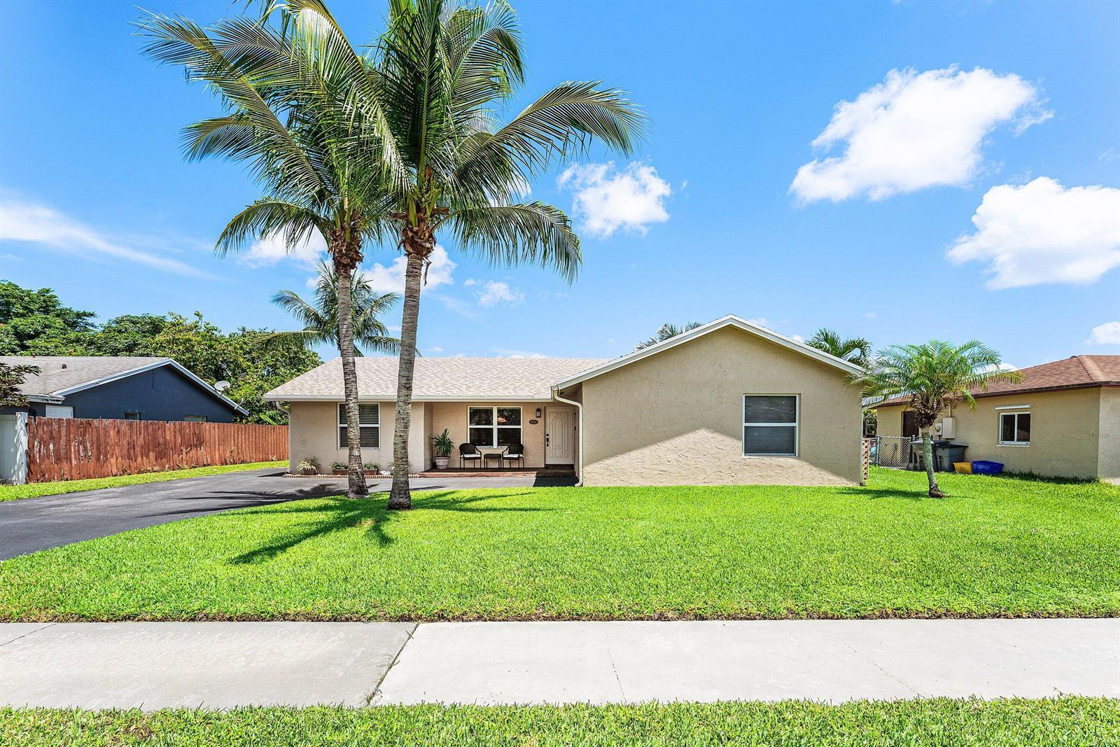 9393 Gettysburg Road, Boca Raton FL 33434 photo 2