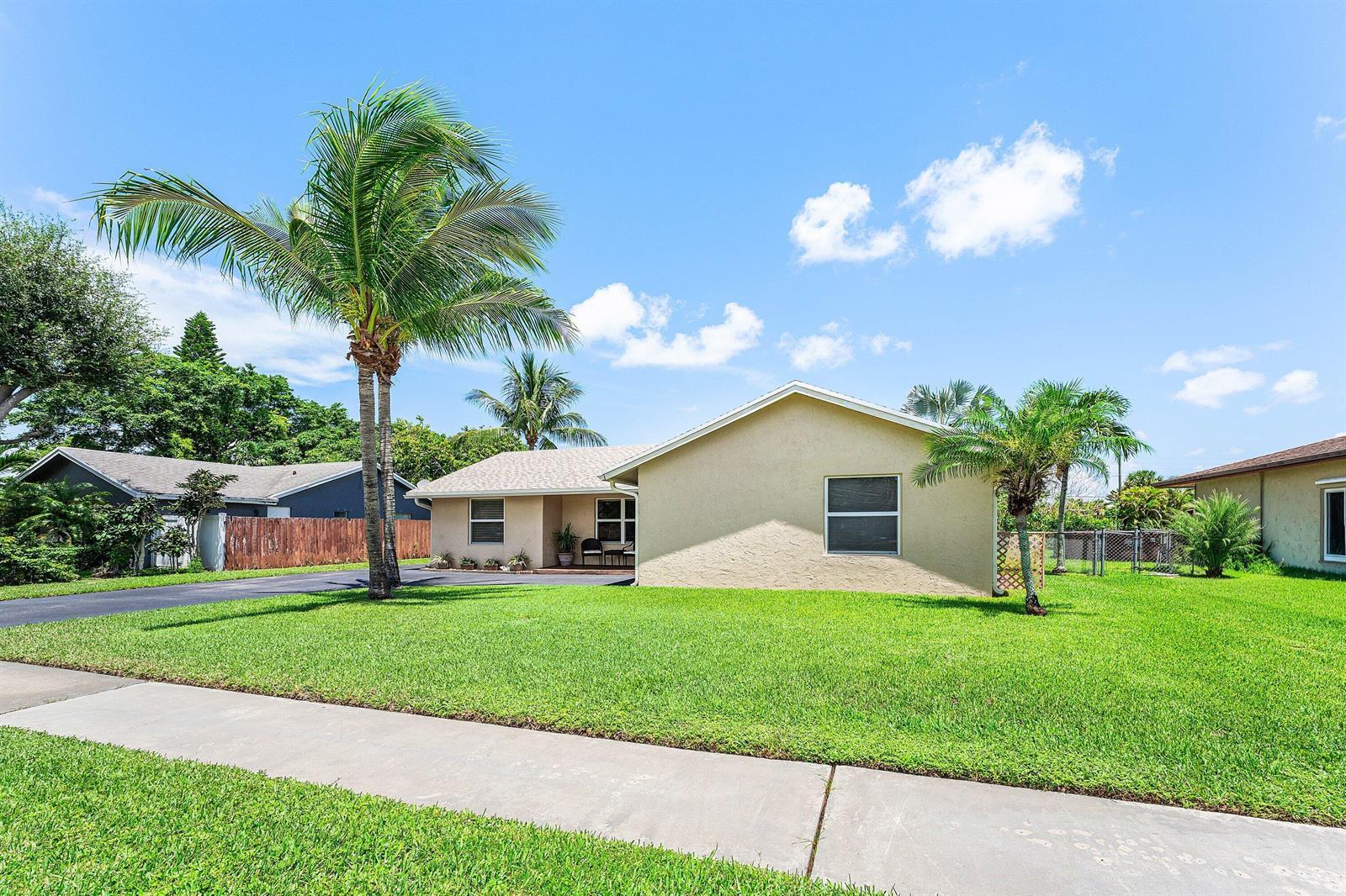 9393 Gettysburg Road, Boca Raton FL 33434 photo 3