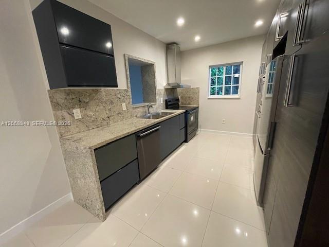 7820 Carlyle Ave, Miami Beach FL 33141 photo 5