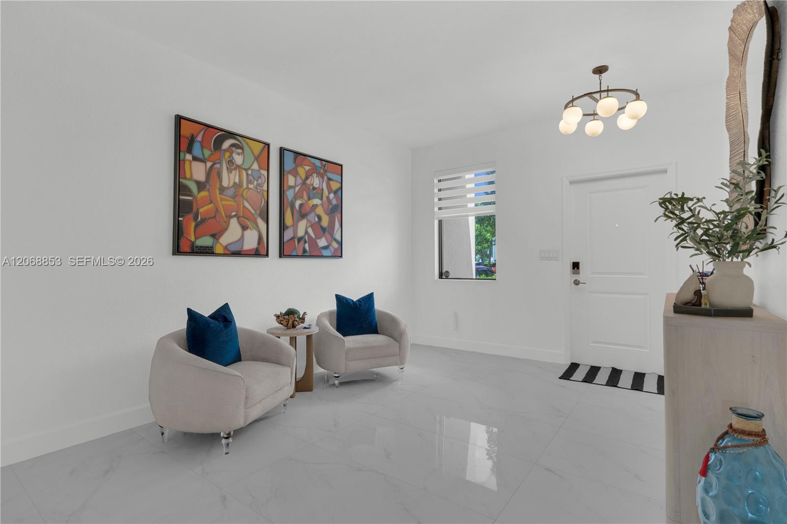 550 NE 207th St, Miami FL 33179 photo 4