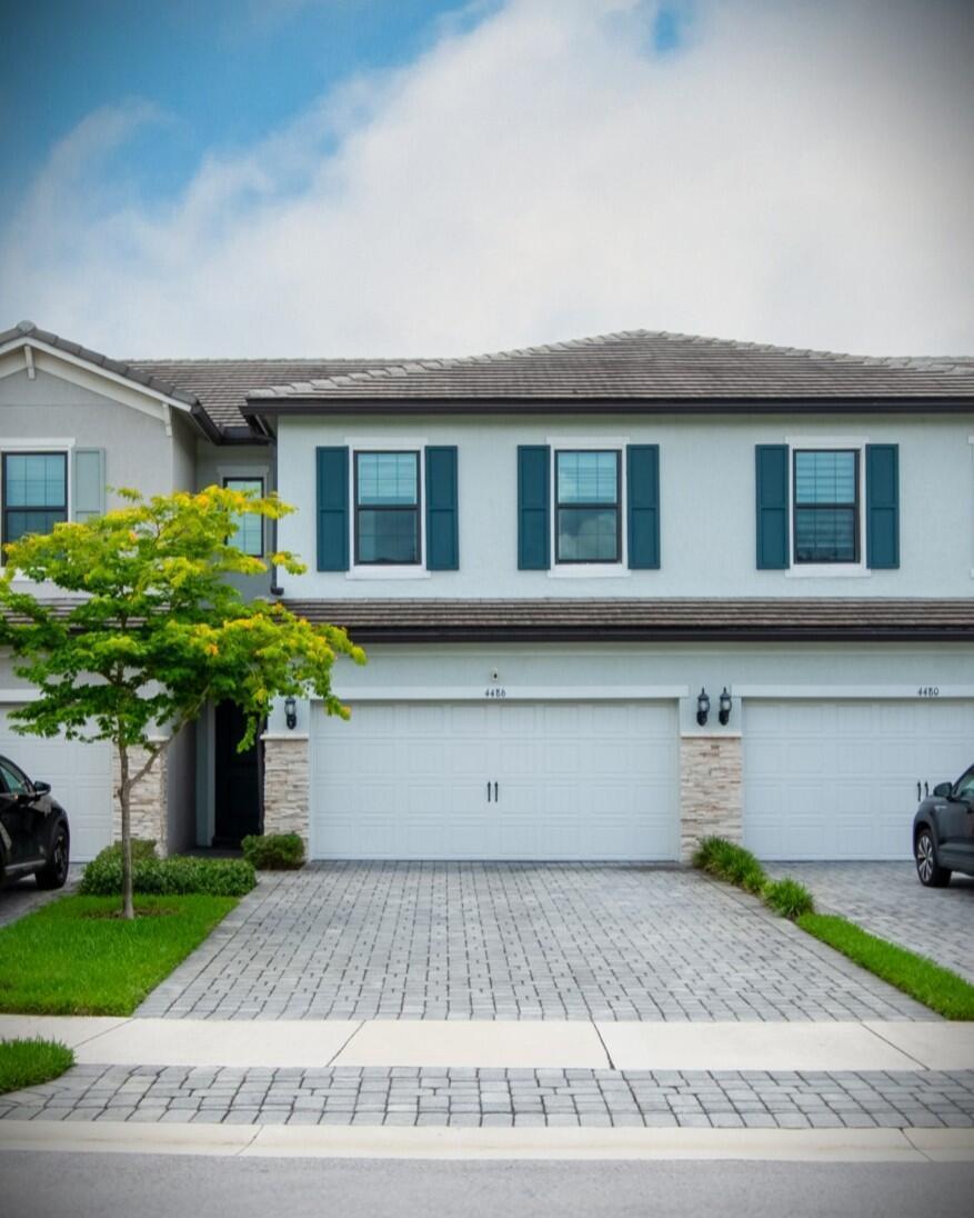 4486 Appleton Circle W, Oakland Park FL 33309 photo 2