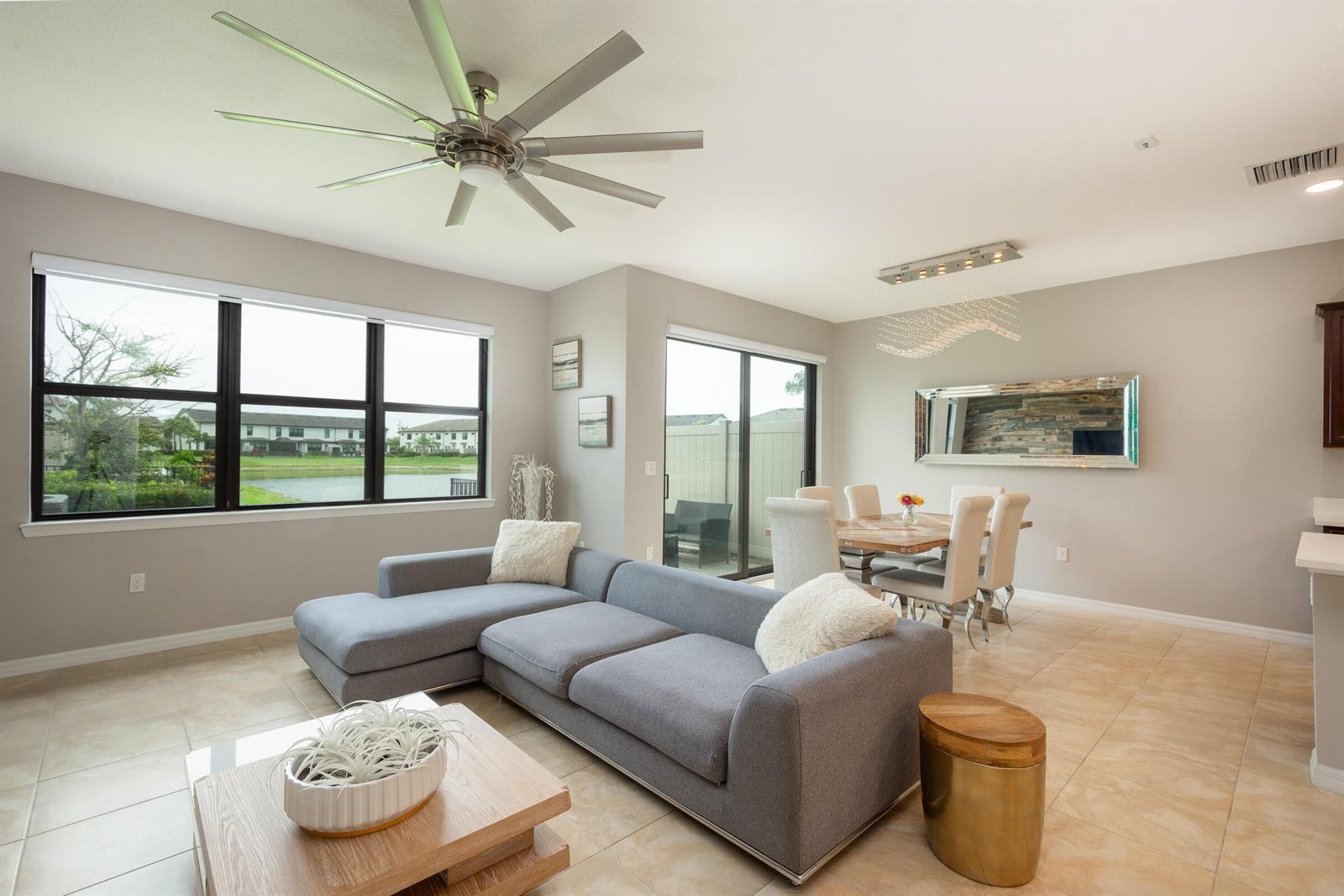 4486 Appleton Circle W, Oakland Park FL 33309 photo 5