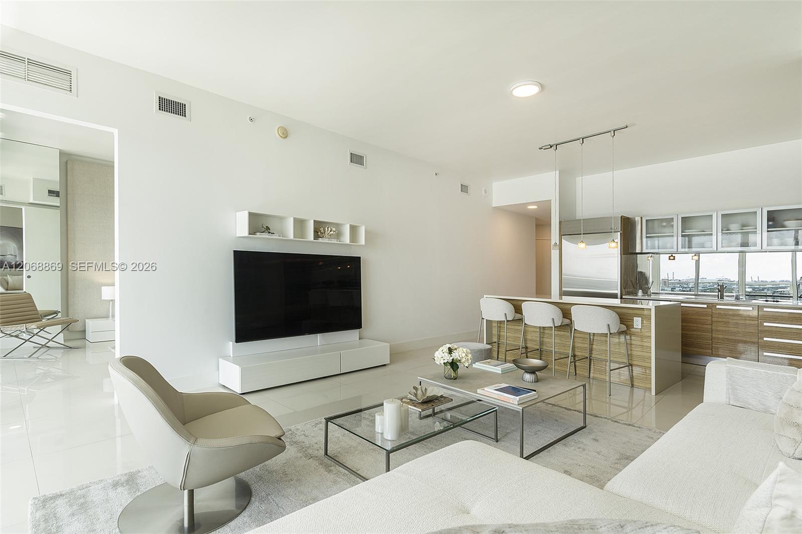 2020 N Bayshore Dr # 2105, Miami FL 33137 photo 3