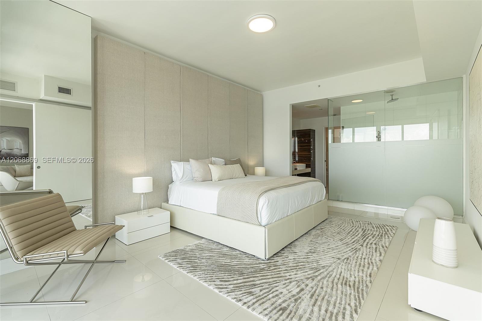 2020 N Bayshore Dr # 2105, Miami FL 33137 photo 4