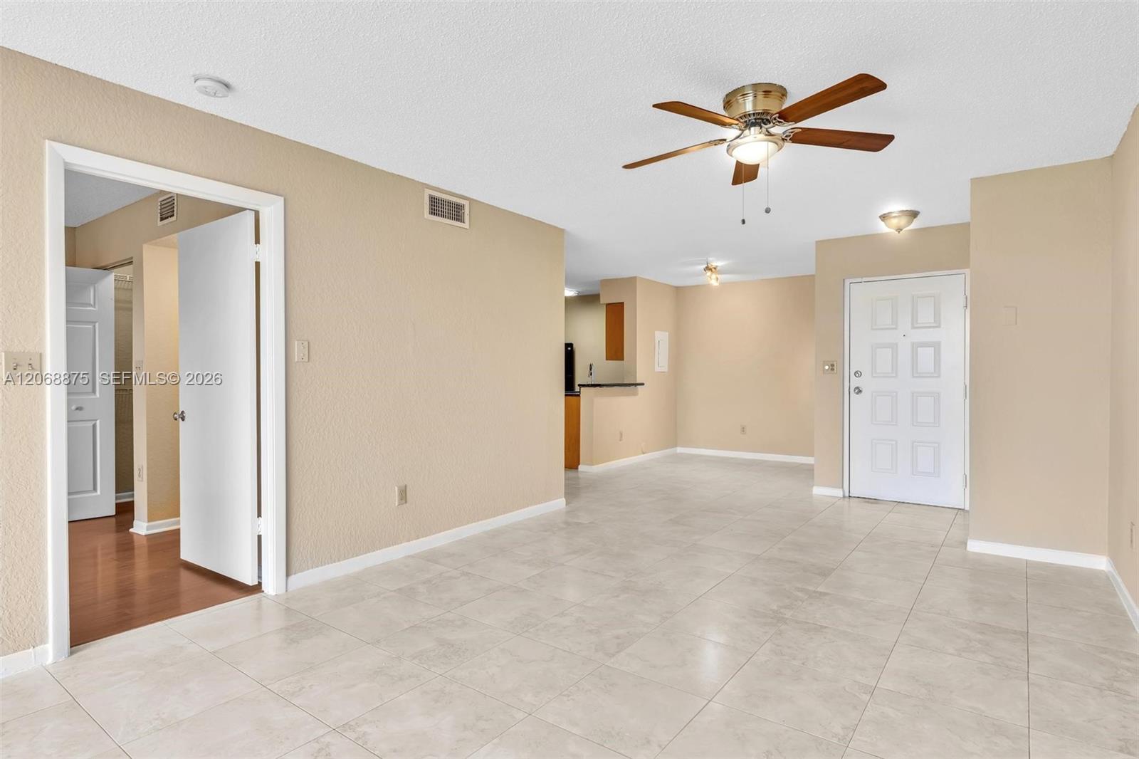2880 N Oakland Forest Dr # 110, Oakland Park FL 33309 photo 2