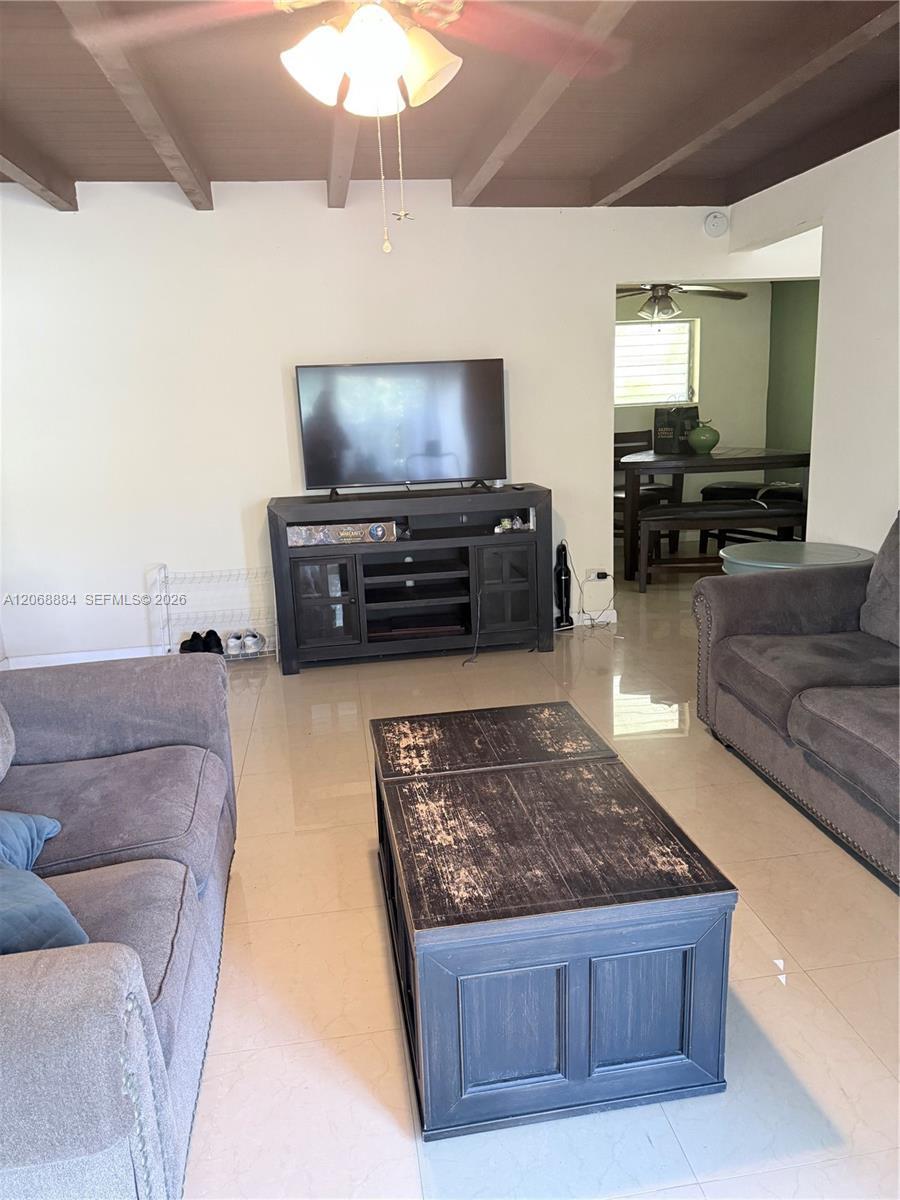 1435 NE 139th St, North Miami FL 33161 photo 2