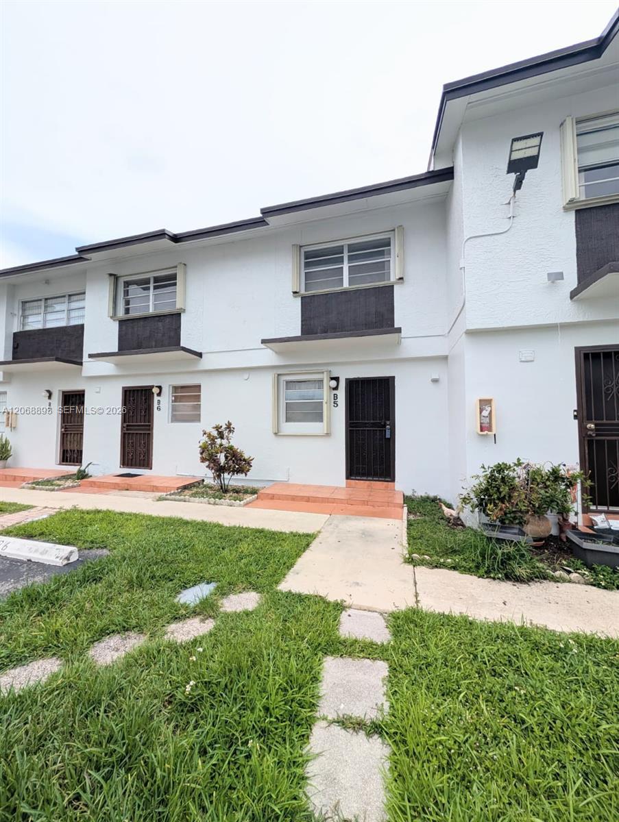 21 SW 109th Ave # B5, Sweetwater FL 33174 photo 2