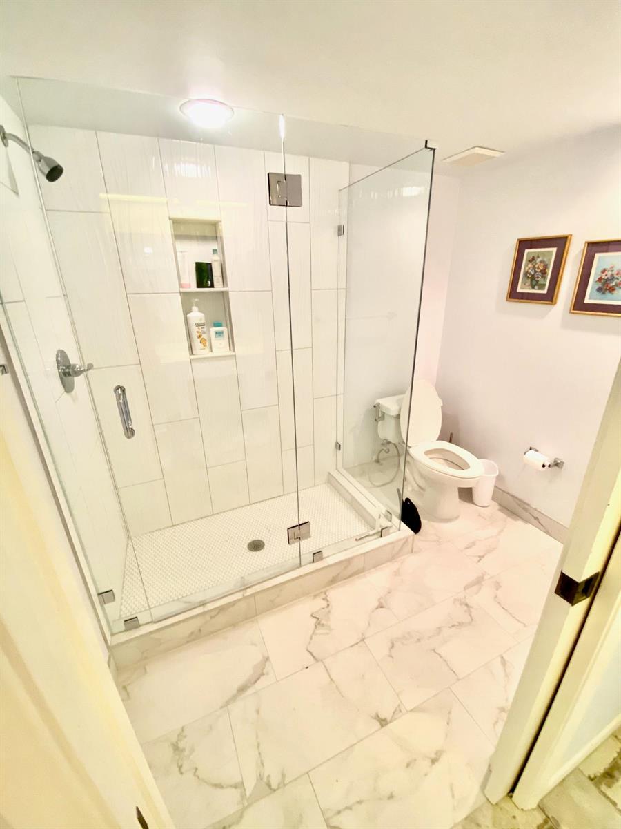 4735 Lucerne Lakes Boulevard E # 410, Lake Worth FL 33467 photo 2