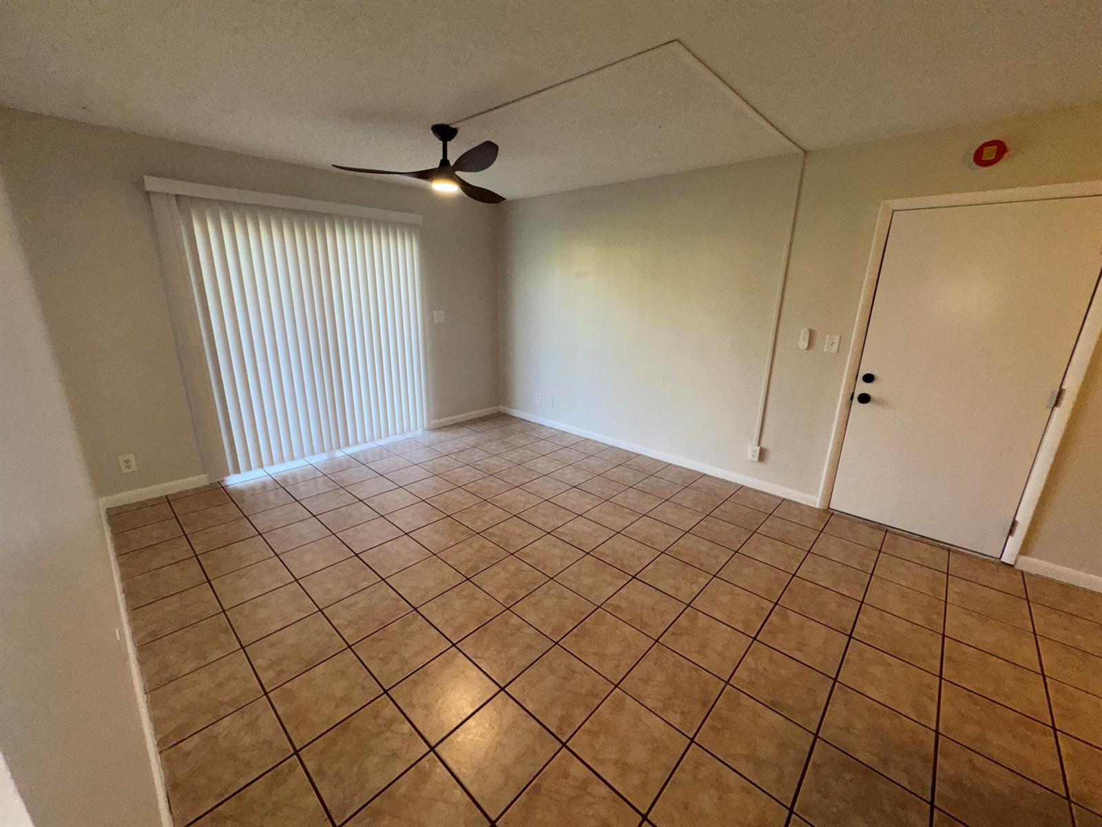 1790 Abbey Road # 102, West Palm Beach FL 33415 photo 4
