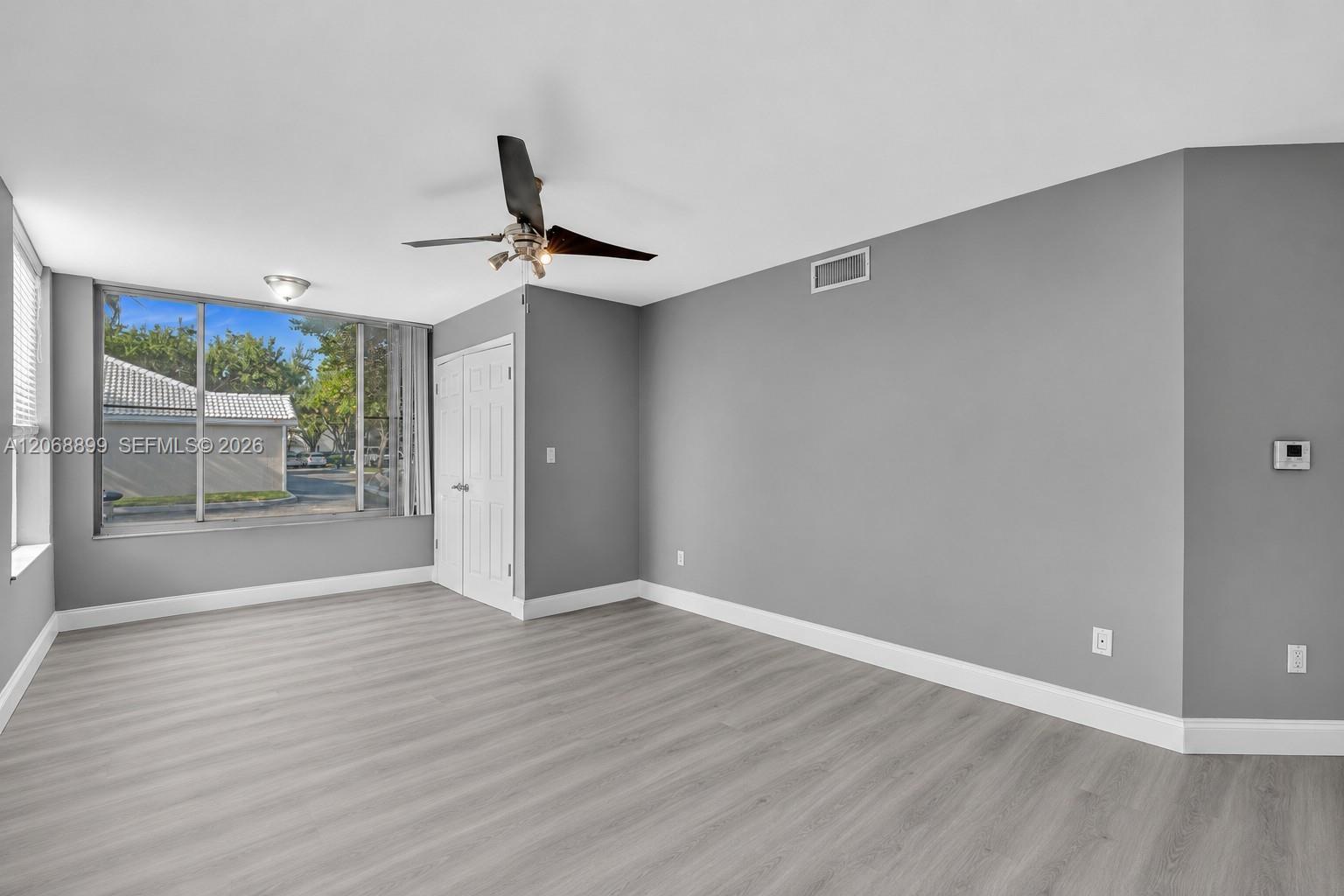 2881 N Oakland Forest Dr # 112, Oakland Park FL 33309 photo 2