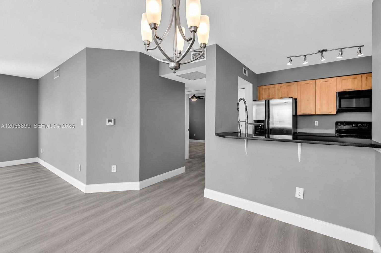 2881 N Oakland Forest Dr # 112, Oakland Park FL 33309 photo 5