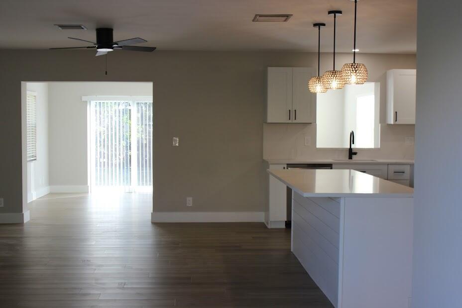 2104 NE 1ST Court, Boynton Beach FL 33435 photo 4