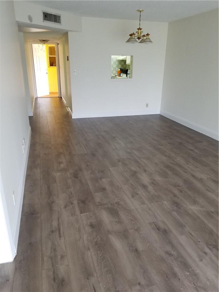 7900 FAIRVIEW Drive # 206, Tamarac FL 33321 photo 2