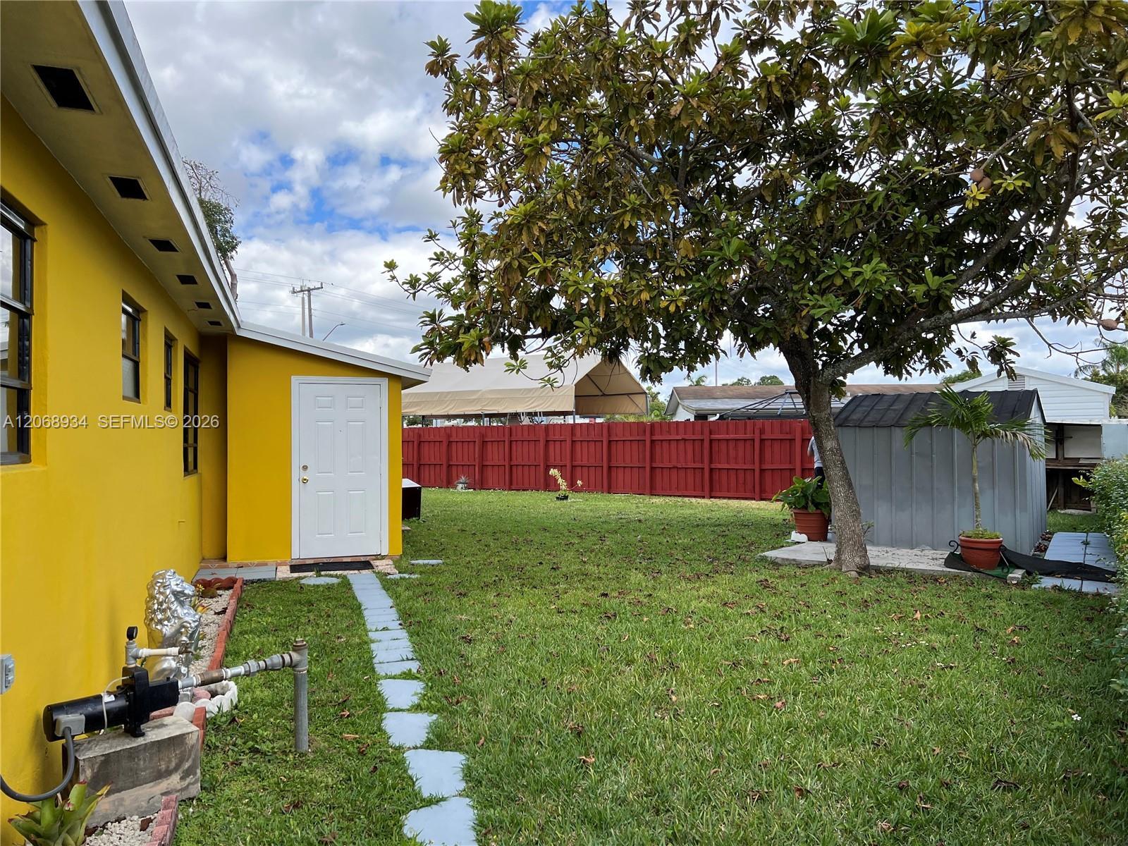 12135 SW 182nd Ter, Miami FL 33177 photo 5
