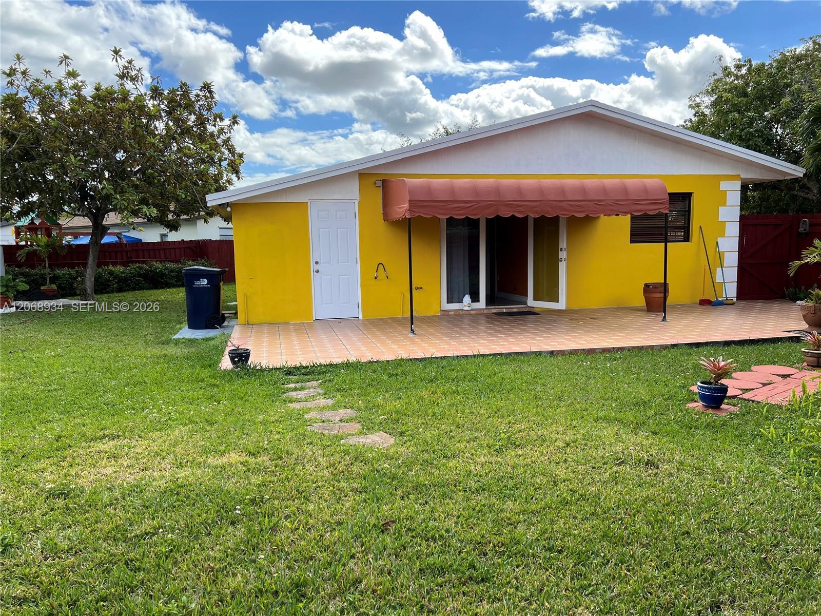 12135 SW 182nd Ter, Miami FL 33177 photo 4