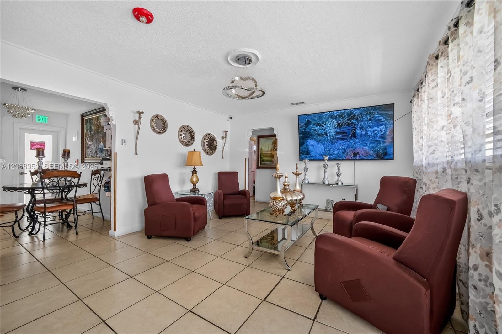 7151 SW 42nd St, Miami FL 33155 photo 2