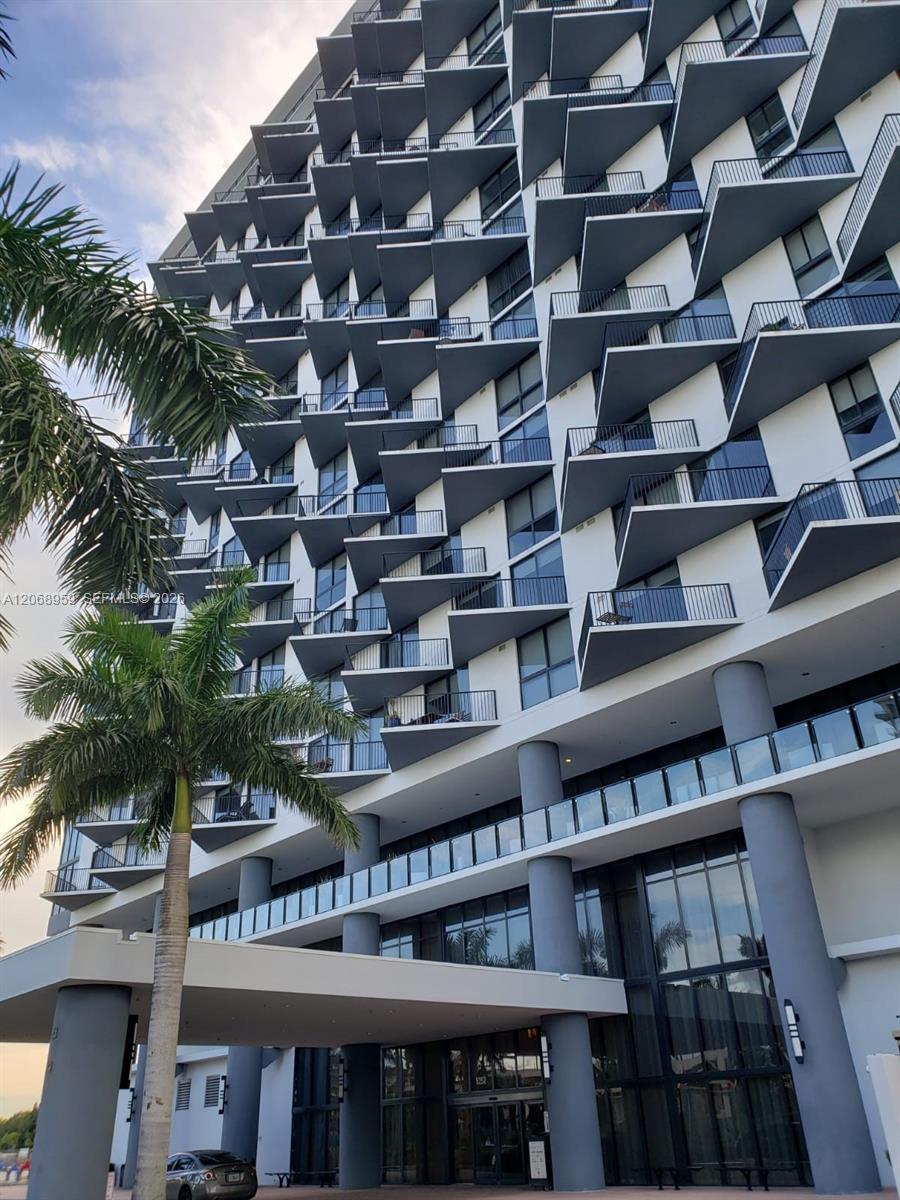 5252 NW 85th Ave # 708, Doral FL 33166