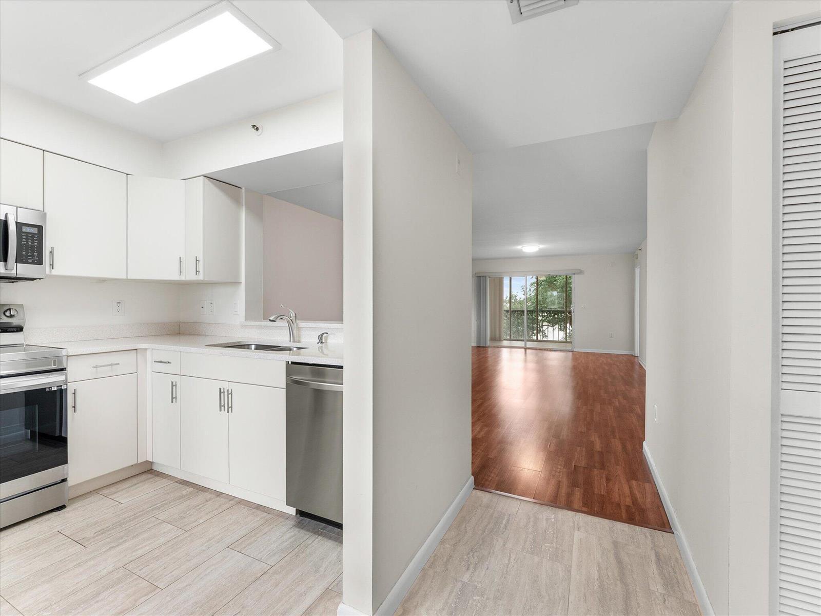 14111 Royal Vista Drive # 405, Delray Beach FL 33484 photo 5