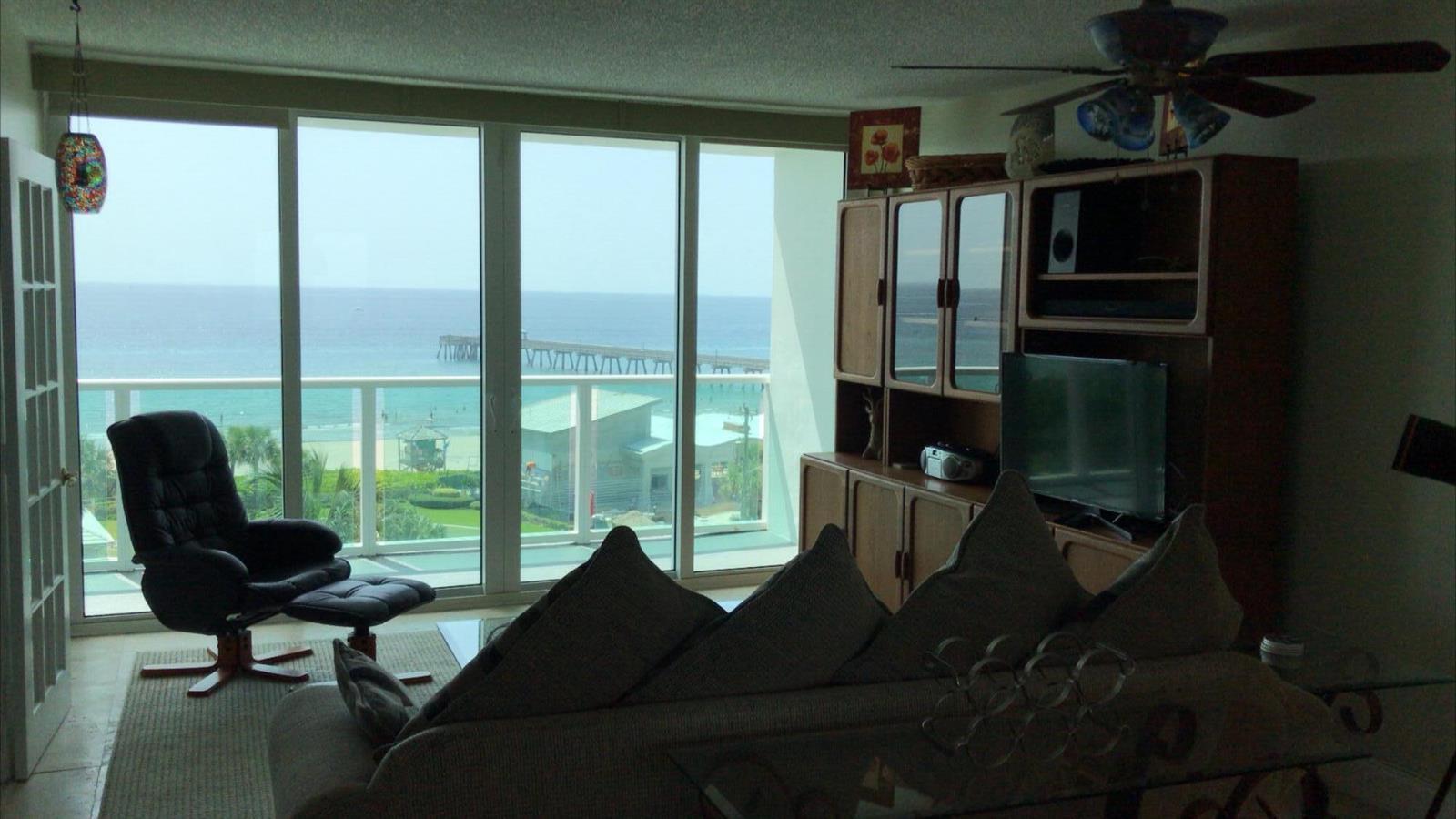 333 NE 21ST Avenue # 814, Deerfield Beach FL 33441 photo 2