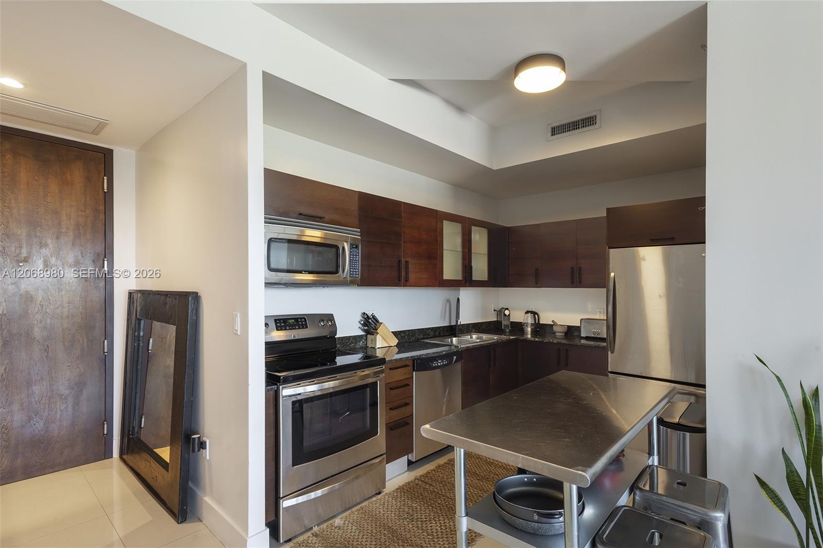 3250 Grand Ave # 504, Miami FL 33133 photo 2