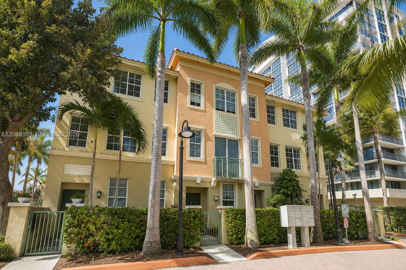 2069 S Ocean Dr, Hallandale Beach FL 33009 photo 4