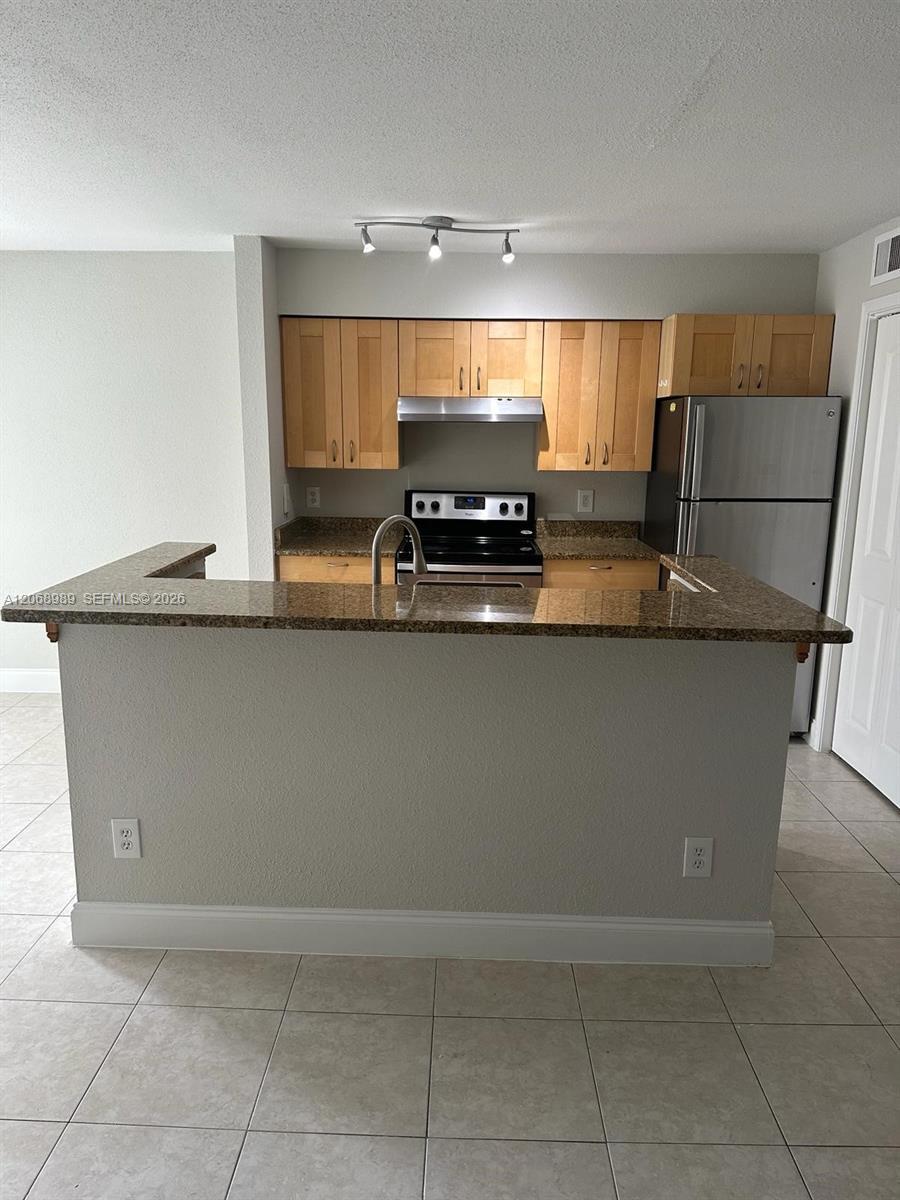 777 Riverside Dr # 1526, Coral Springs FL 33071 photo 2
