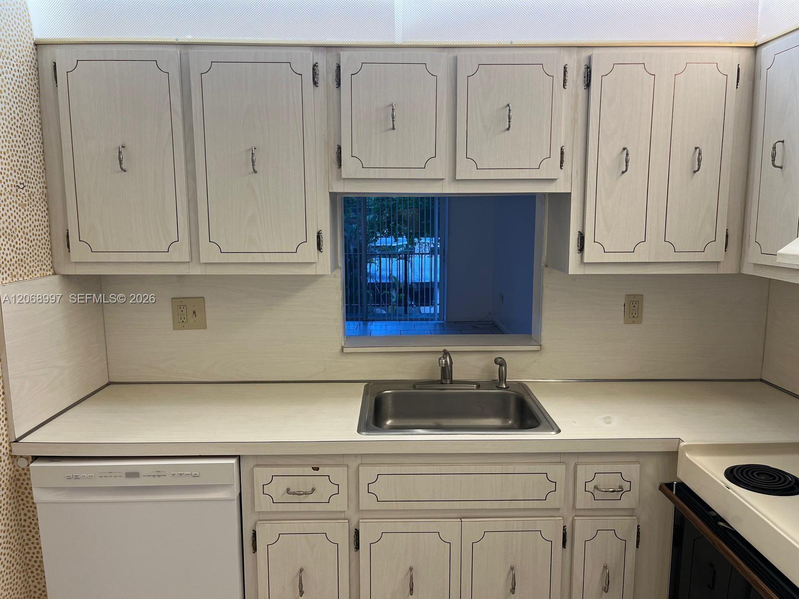 12035 NE 2nd Ave # A316, North Miami FL 33161 photo 4