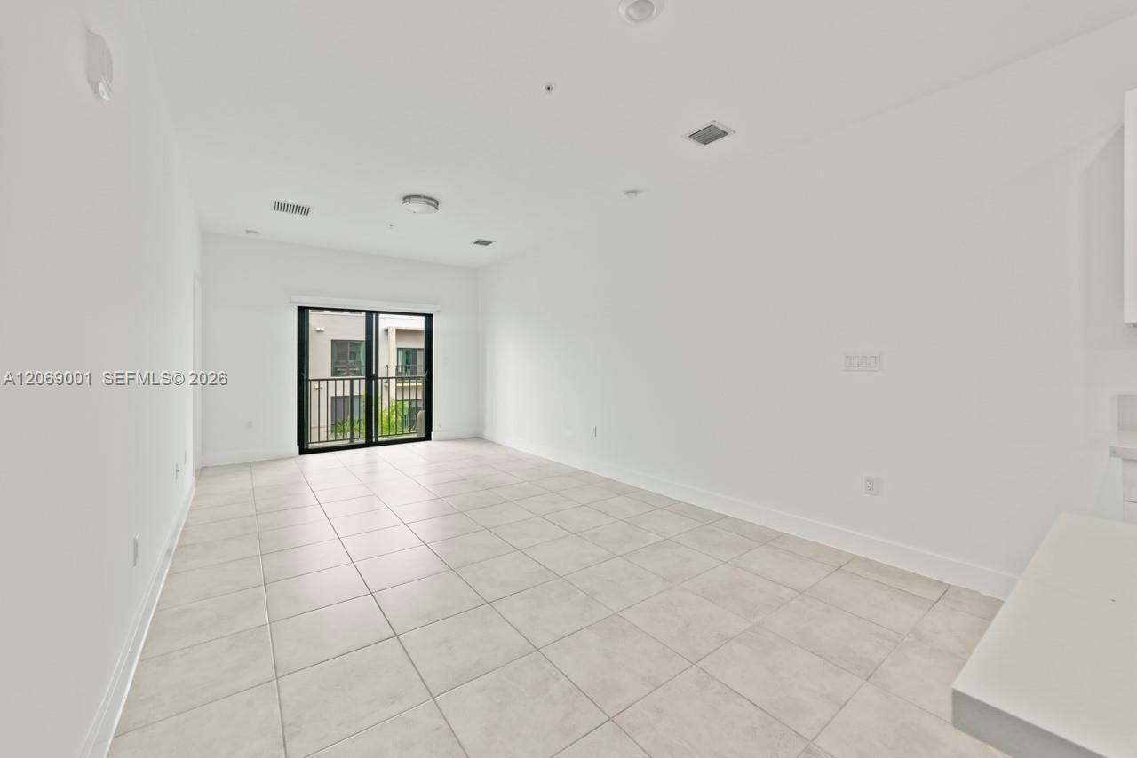 8301 NW 41st St # 408, Doral FL 33166 photo 2