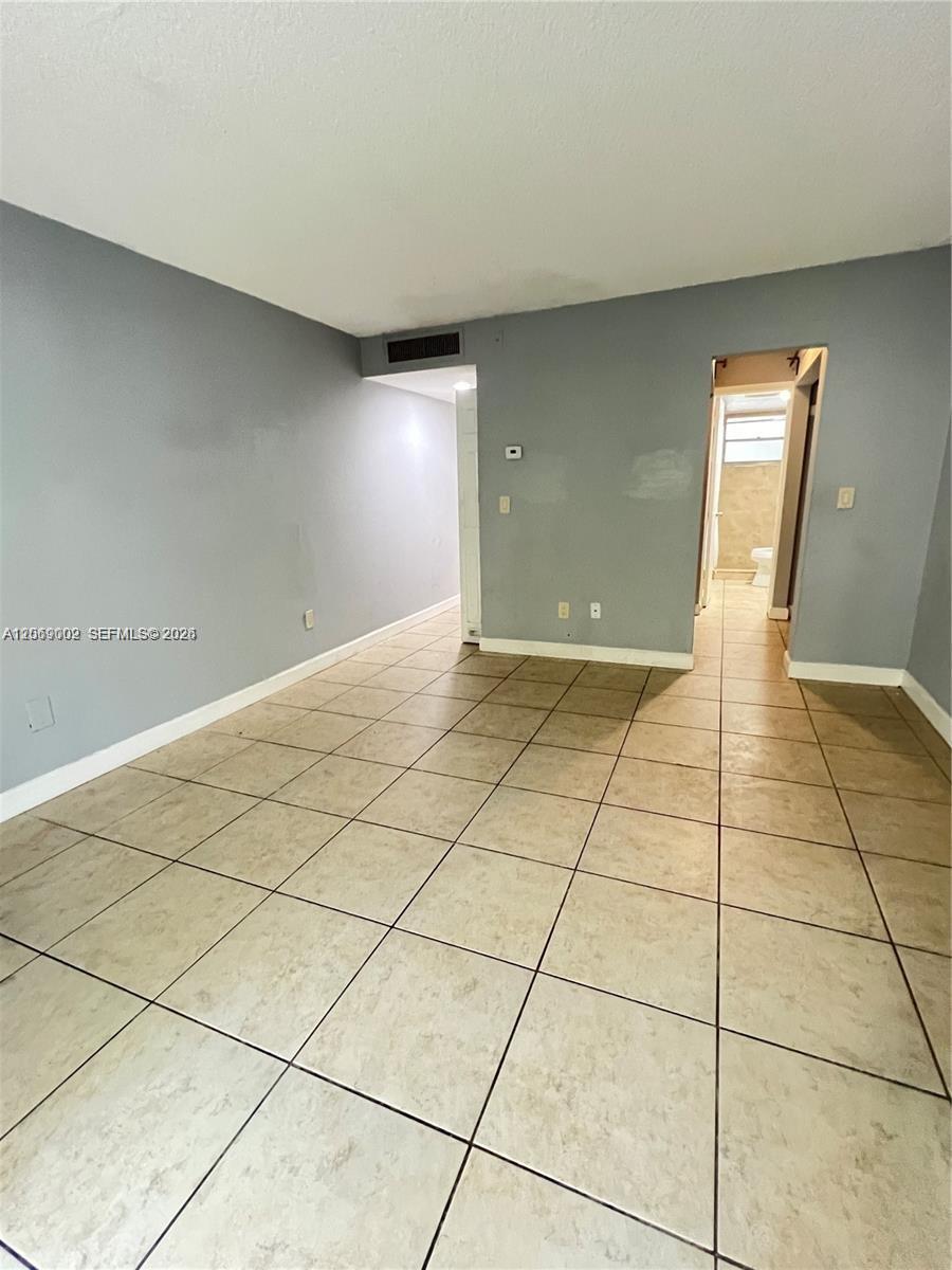1610 Lenox Ave # 409, Miami Beach FL 33139 photo 5