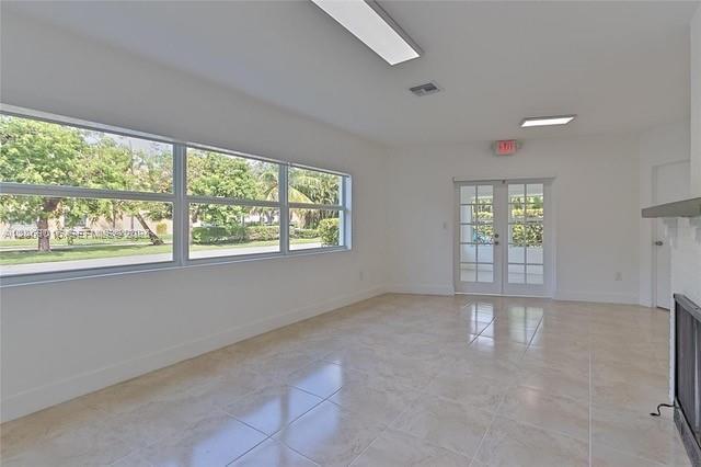 1322 SE 1st Ave # 1322, Fort Lauderdale FL 33316 photo 3