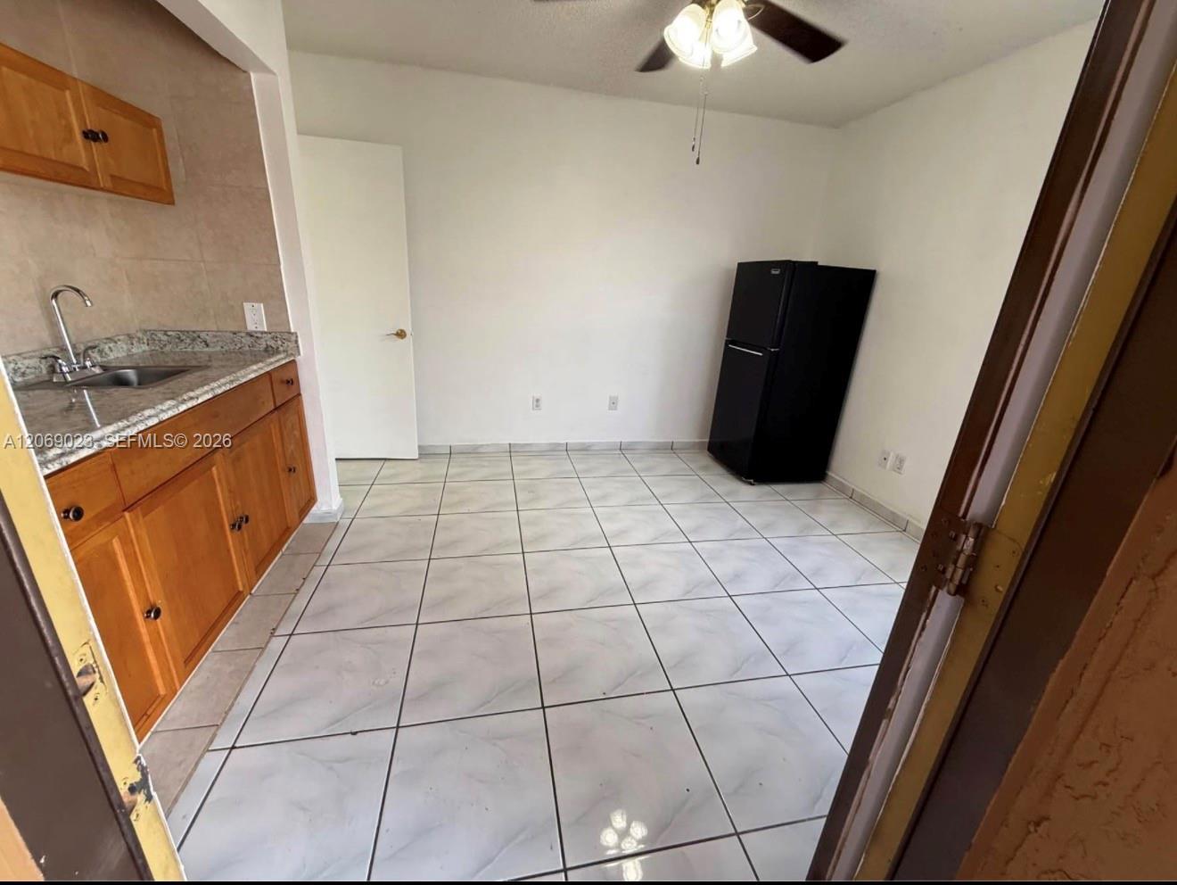 Miami, FL 33193 photo 3