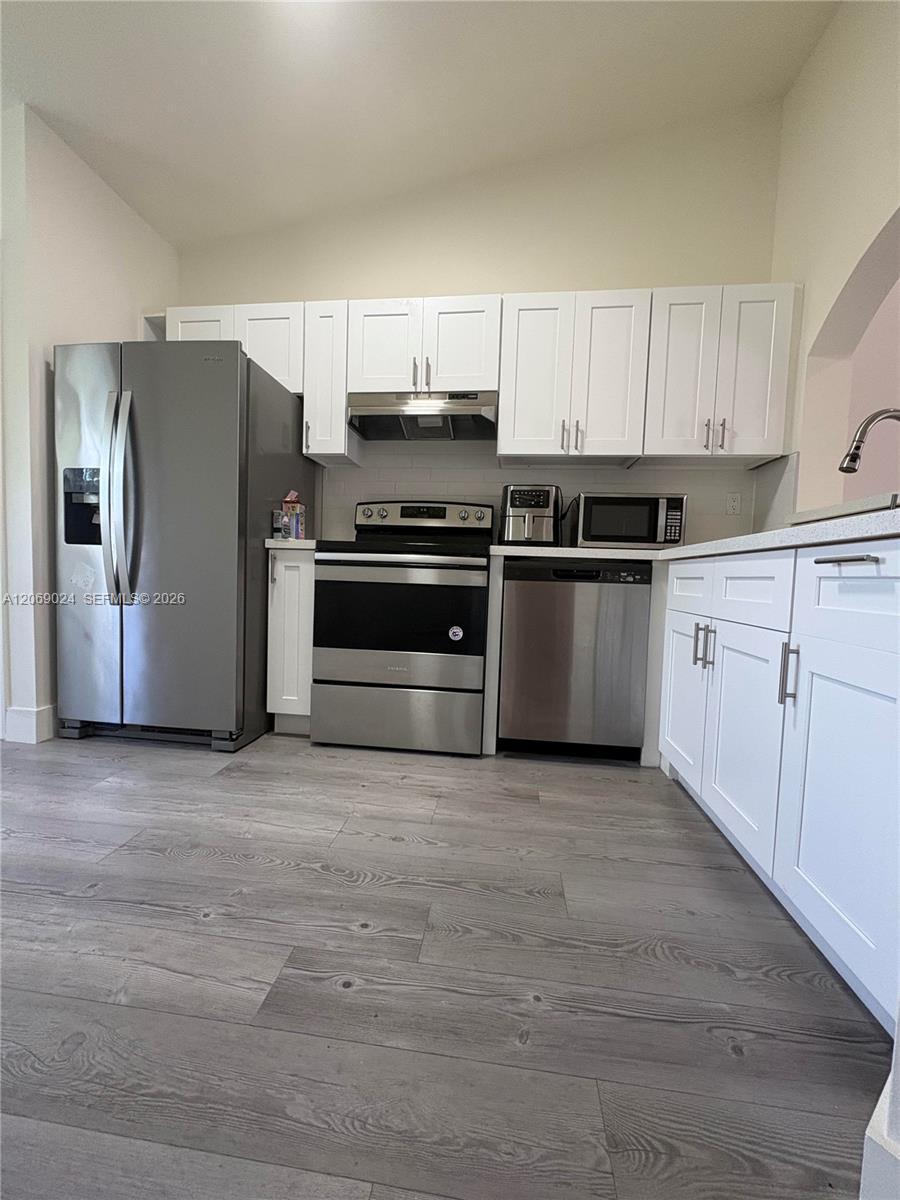 1260 SE 27th St # 204, Homestead FL 33035 photo 4