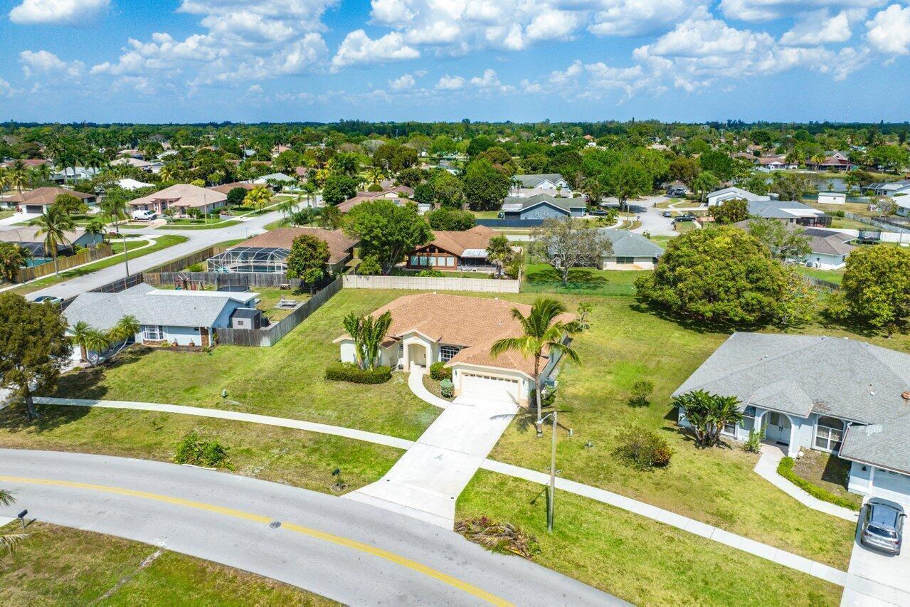 273 Ponce De Leon Street, Royal Palm Beach FL 33411