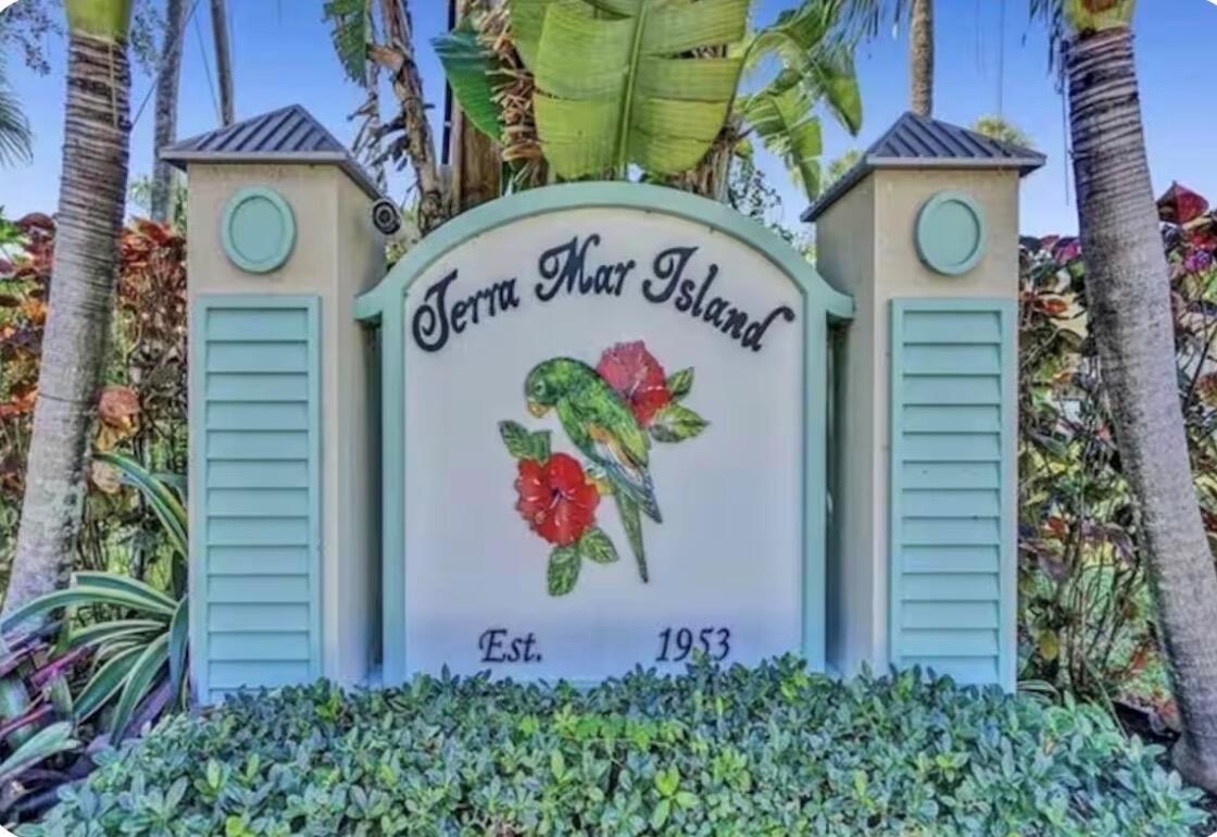 1800 E TERRA MAR Drive, Lauderdale By The Sea FL 33062 photo 3