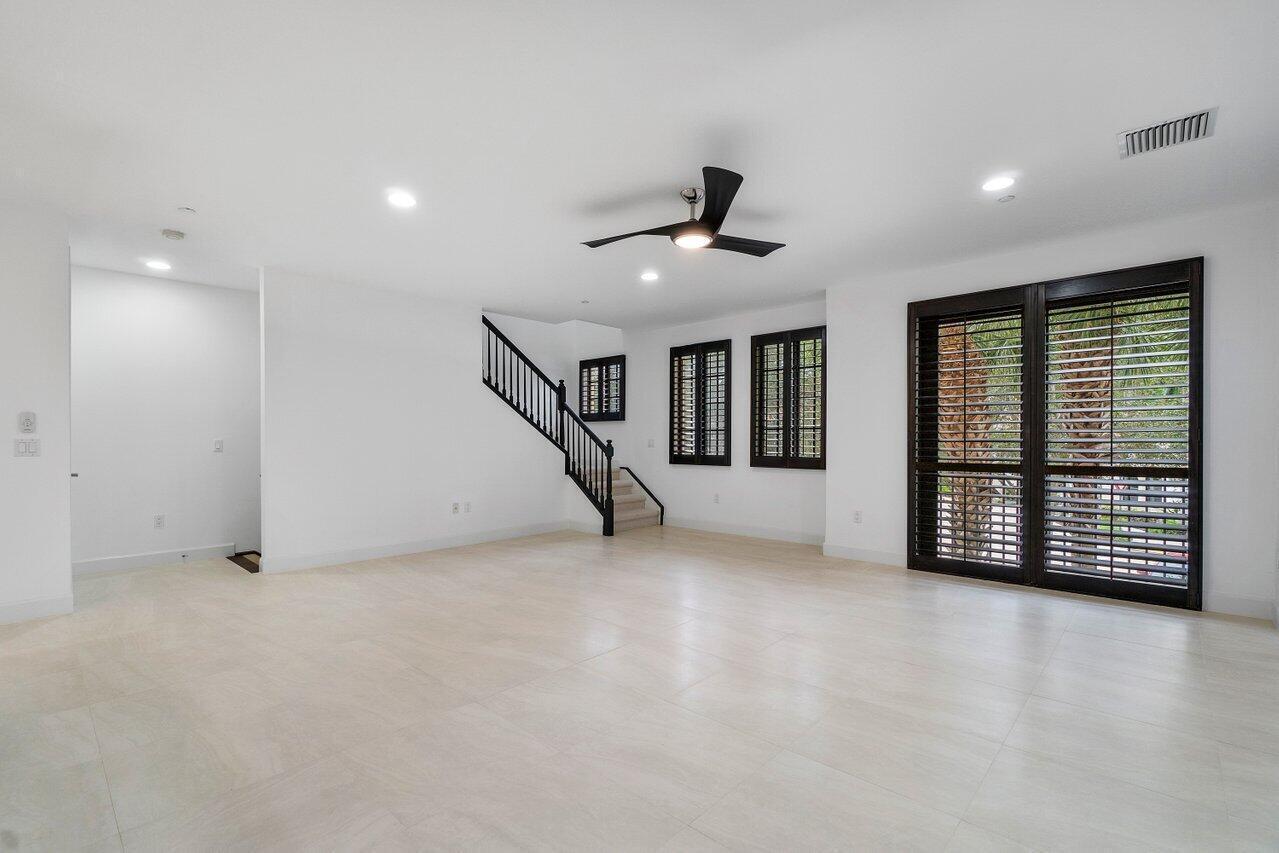 4886 NW 16TH Avenue, Boca Raton FL 33431 photo 5