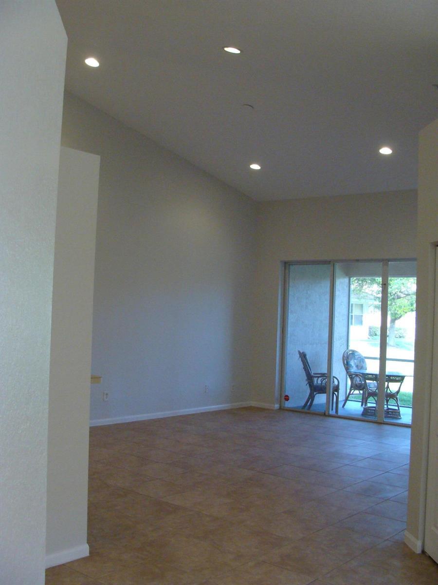 369 W Coral Trace Circle, Delray Beach FL 33445 photo 3