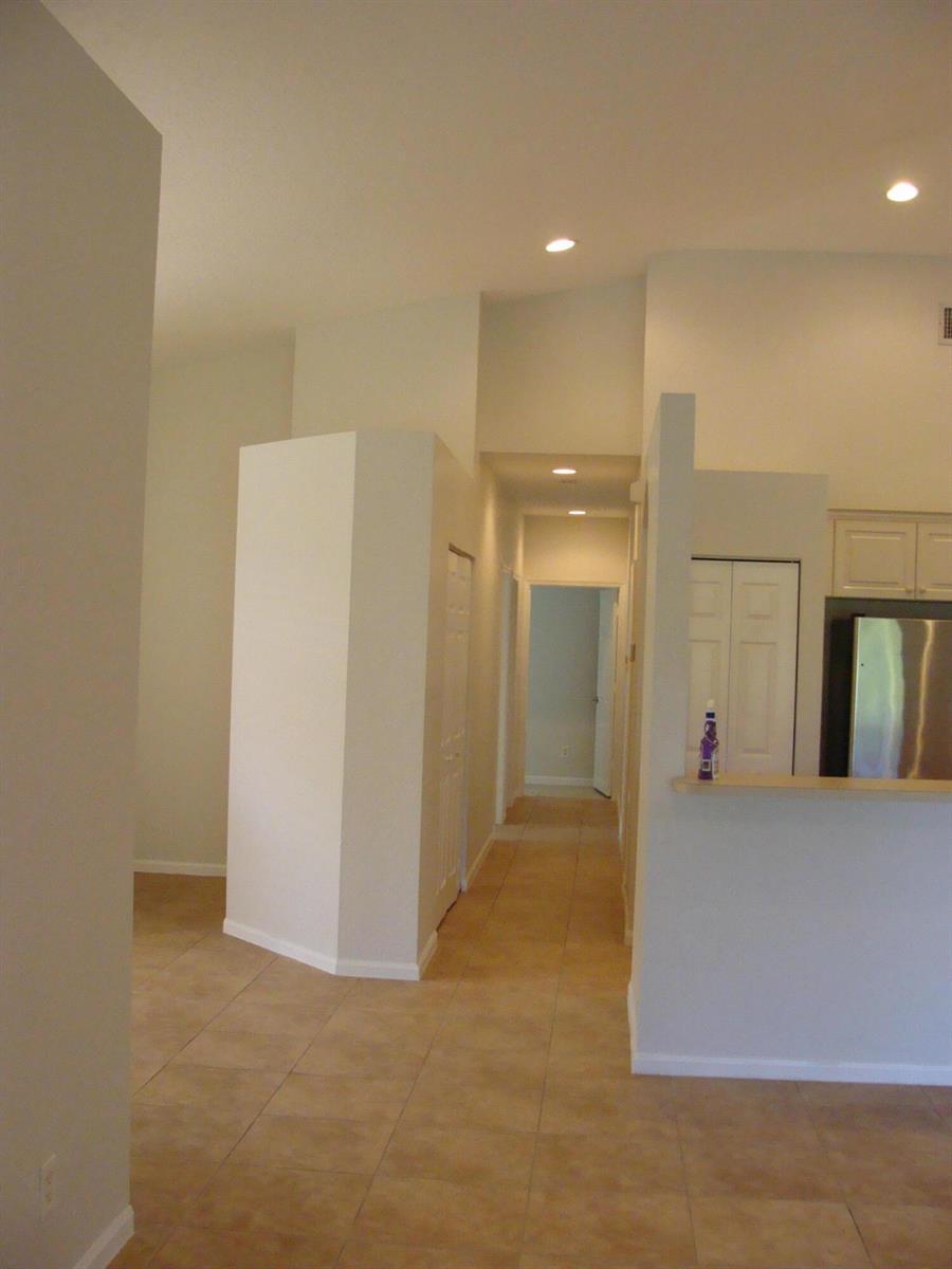 369 W Coral Trace Circle, Delray Beach FL 33445 photo 5