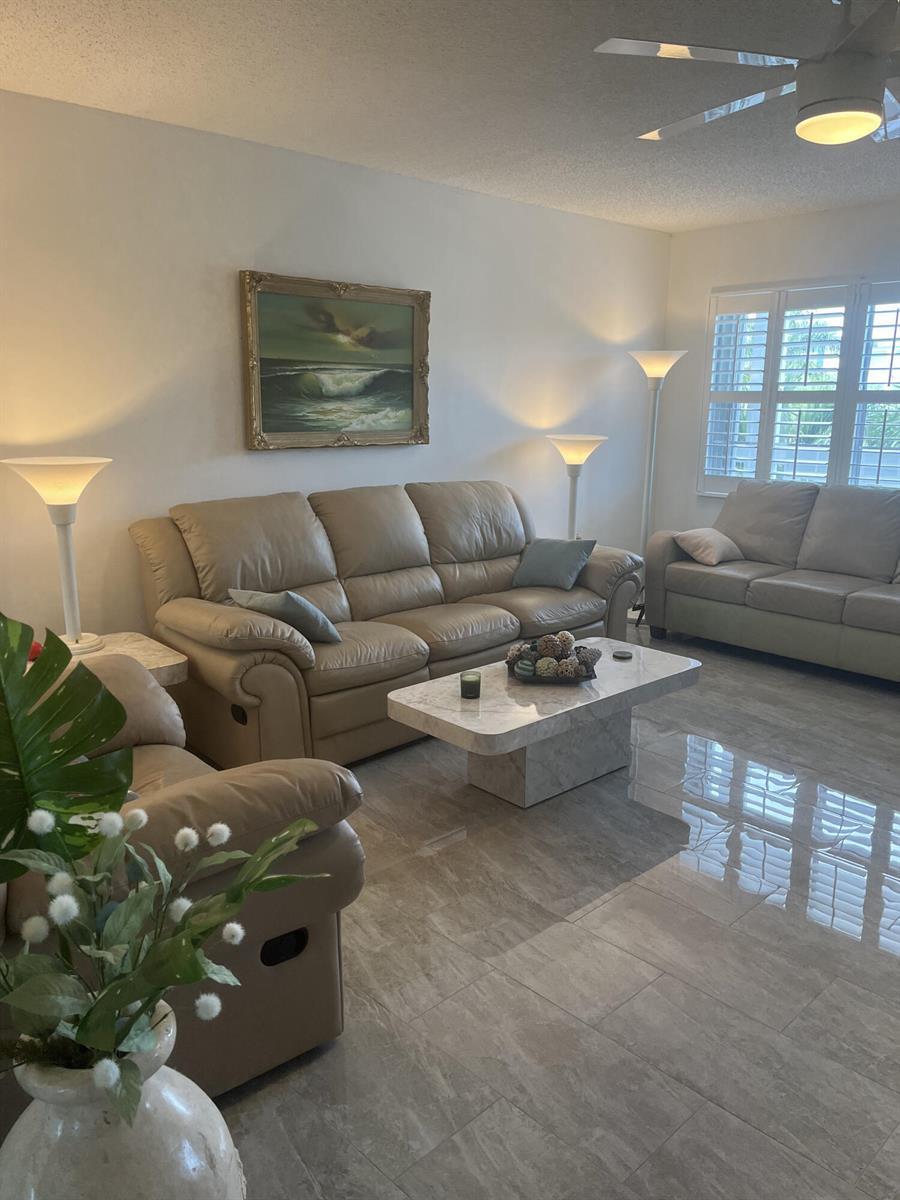 3011 Exeter, Boca Raton FL 33434 photo 2