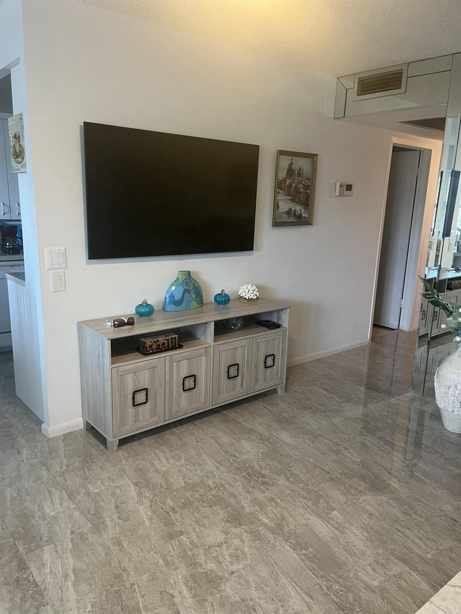 3011 Exeter, Boca Raton FL 33434 photo 4