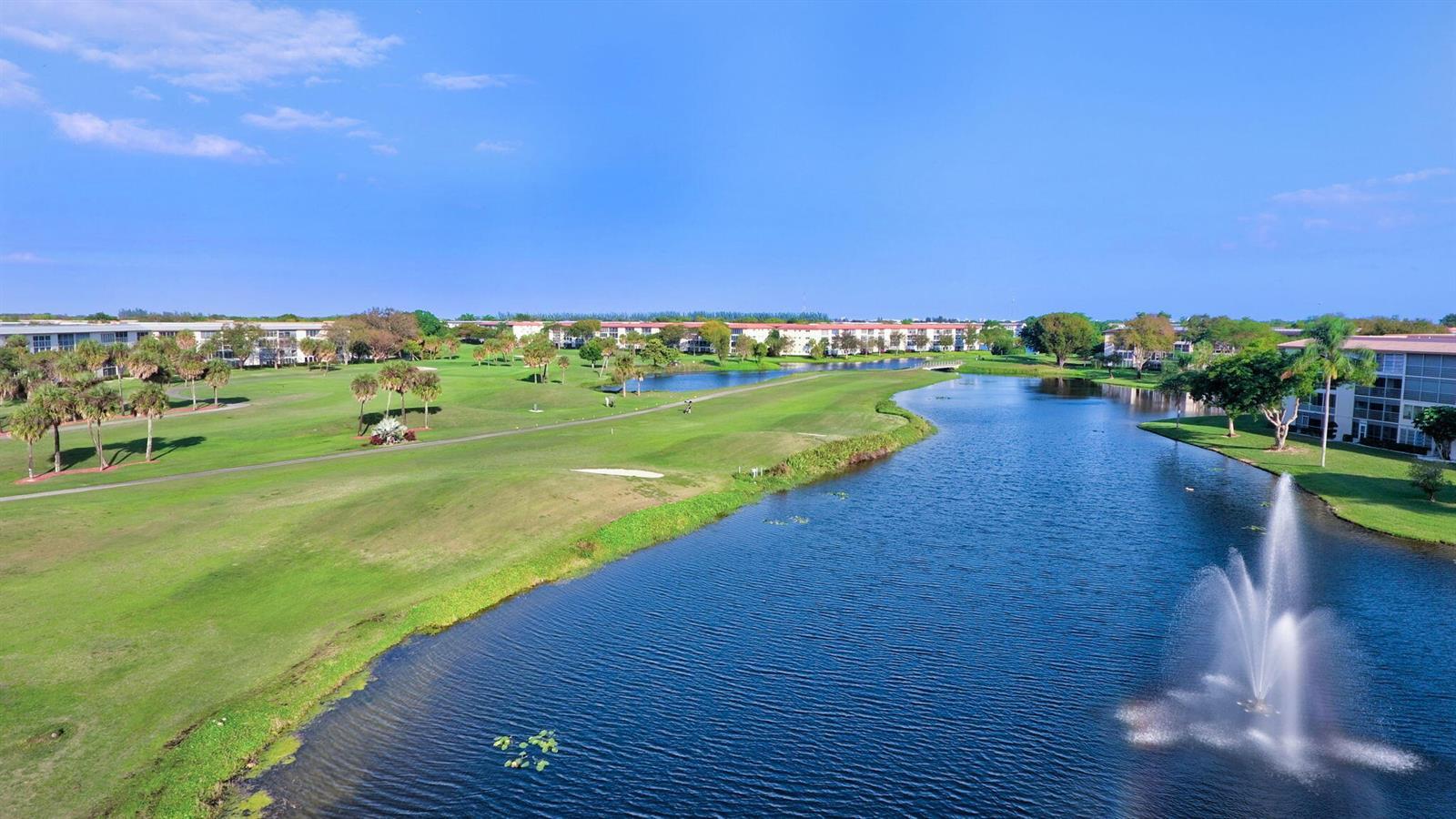 2201 Lucaya Bend # M2, Coconut Creek FL 33066