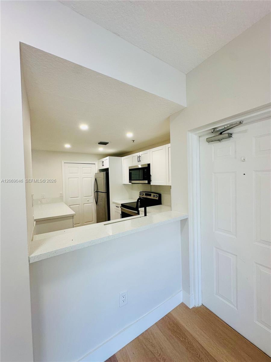 6560 NW 114th Ave # 523, Doral FL 33178 photo 2