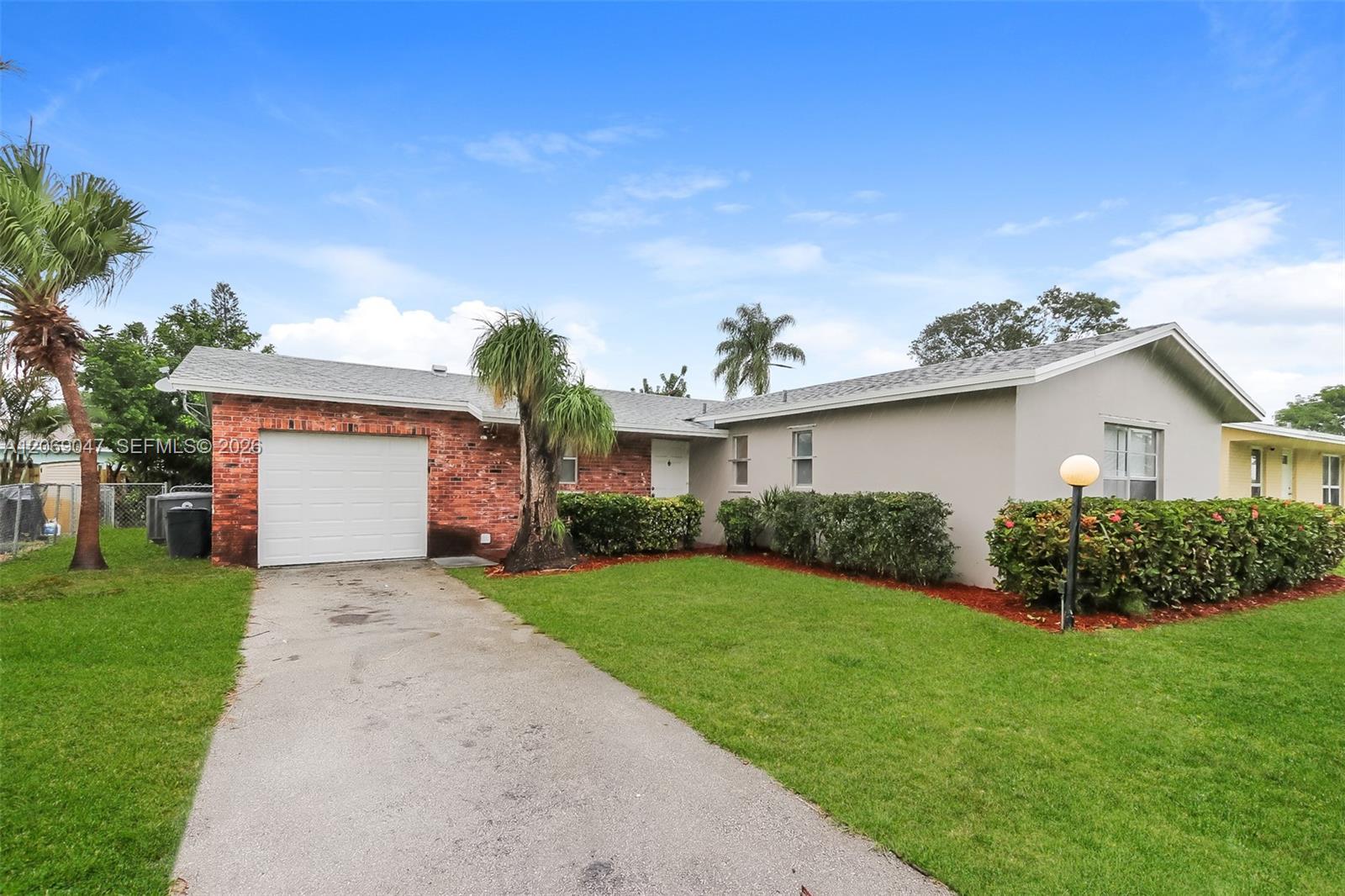 9749 Sandalfoot Blvd, Boca Raton FL 33428 photo 2
