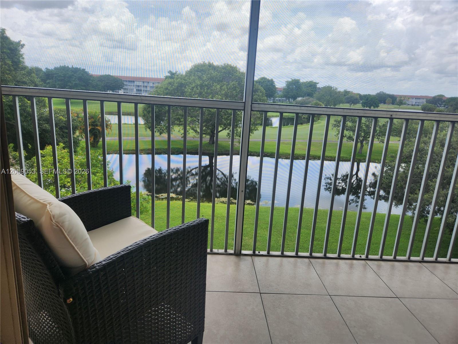 750 SW 133rd Ter # 403C, Pembroke Pines FL 33027 photo 2