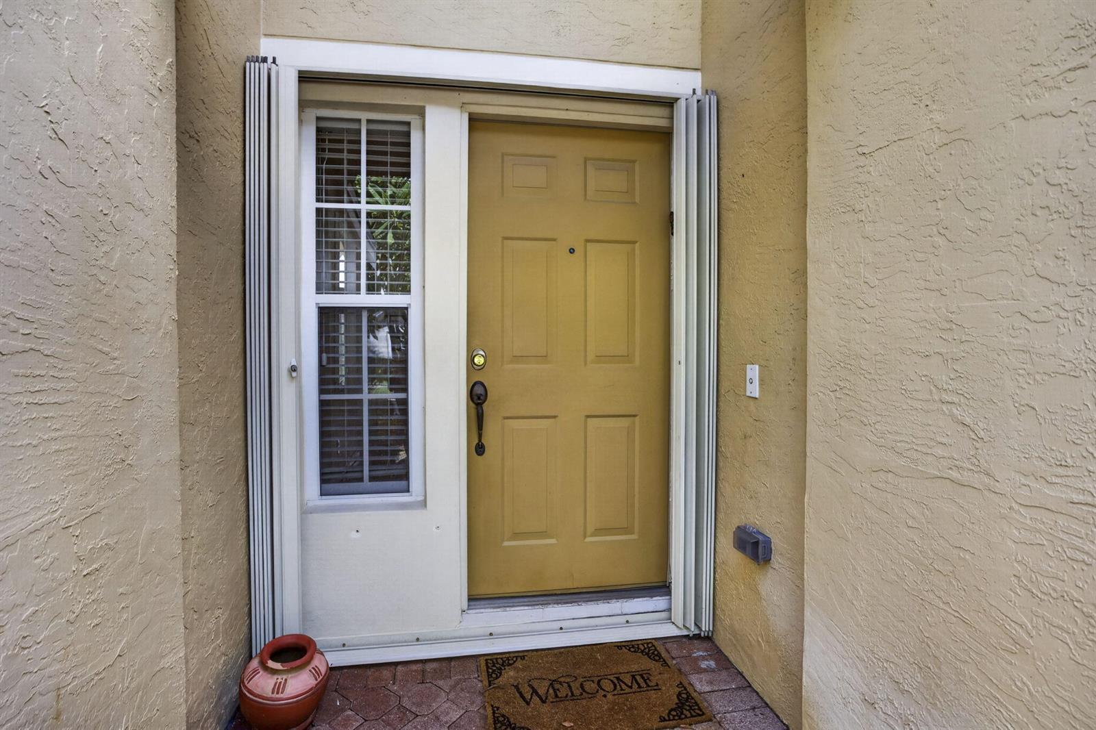 2221 SOUNDINGS Court, FL 33413 photo 5