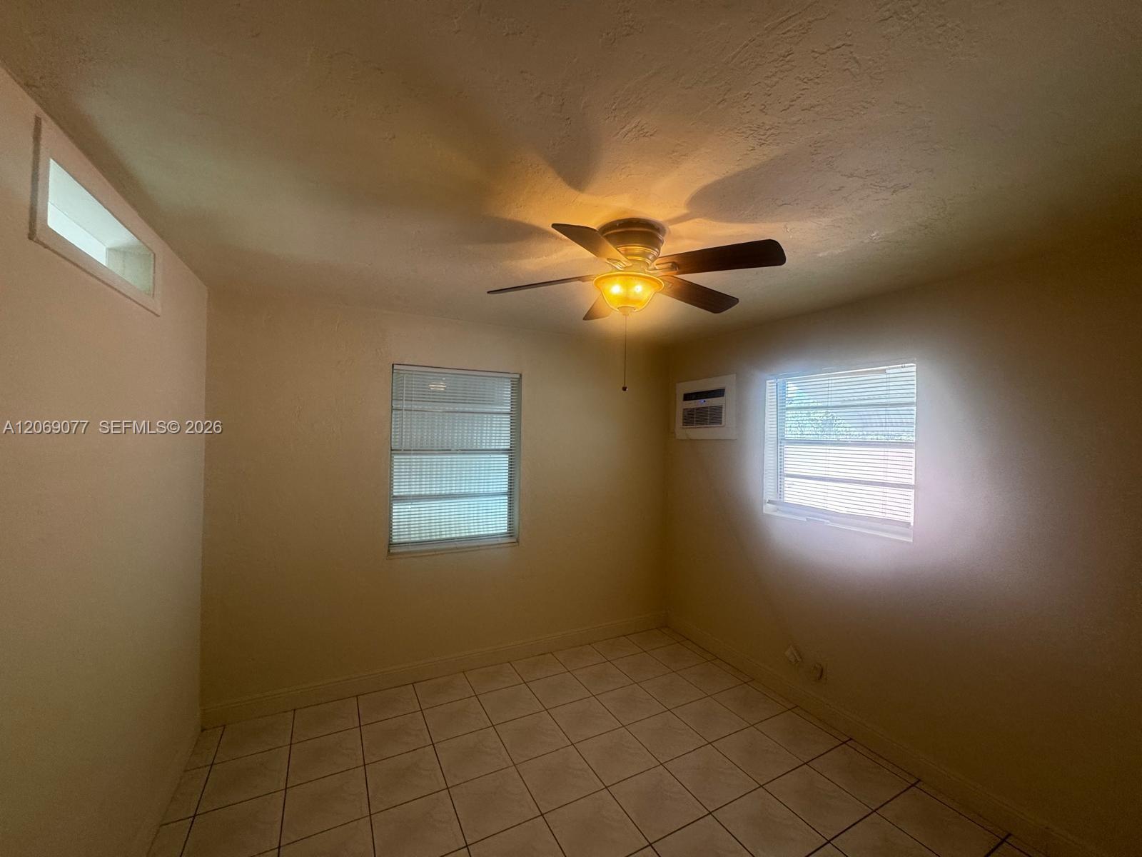 2228 Grant St # 4, Hollywood FL 33020 photo 4