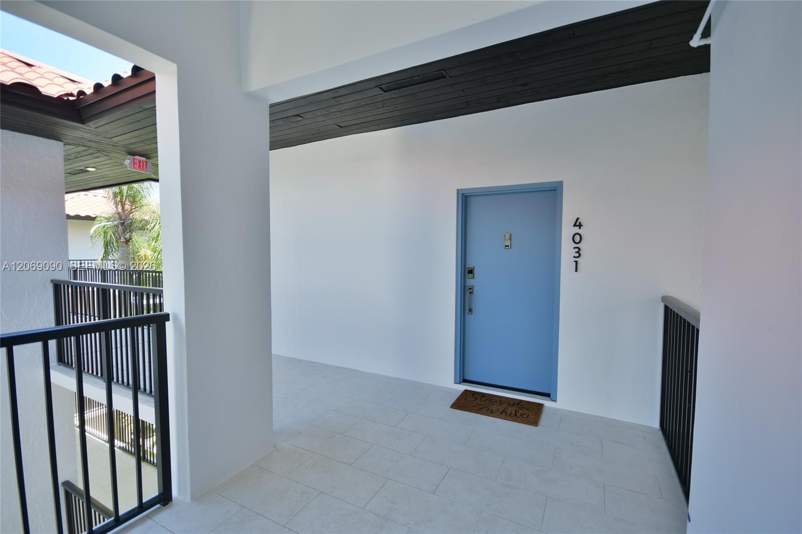55 Ocean Lane Dr # 4031, Key Biscayne FL 33149 photo 2