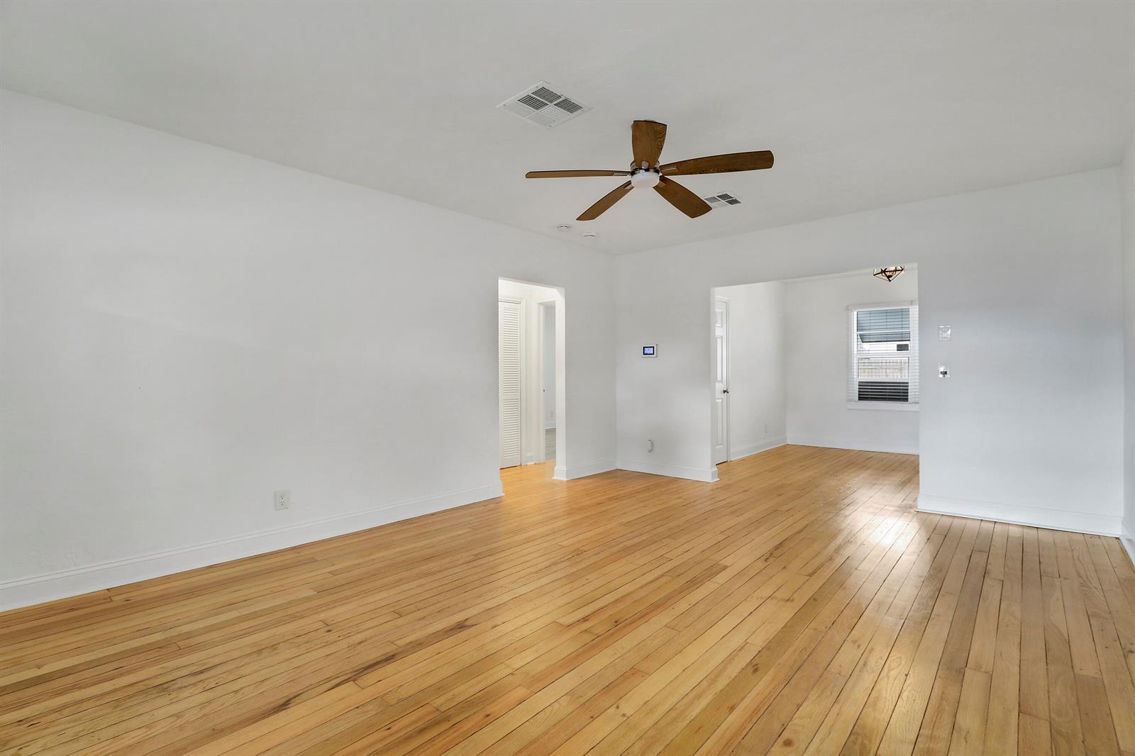 917 N OCEAN BREEZE, FL 33460 photo 3