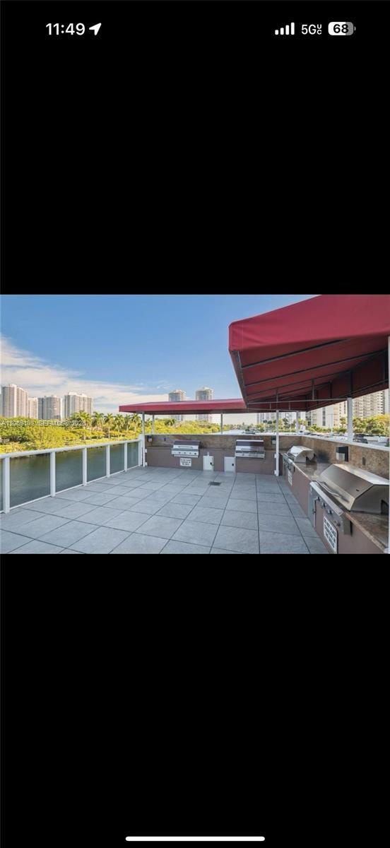 3625 N Country Club Dr, Aventura FL 33180 photo 2